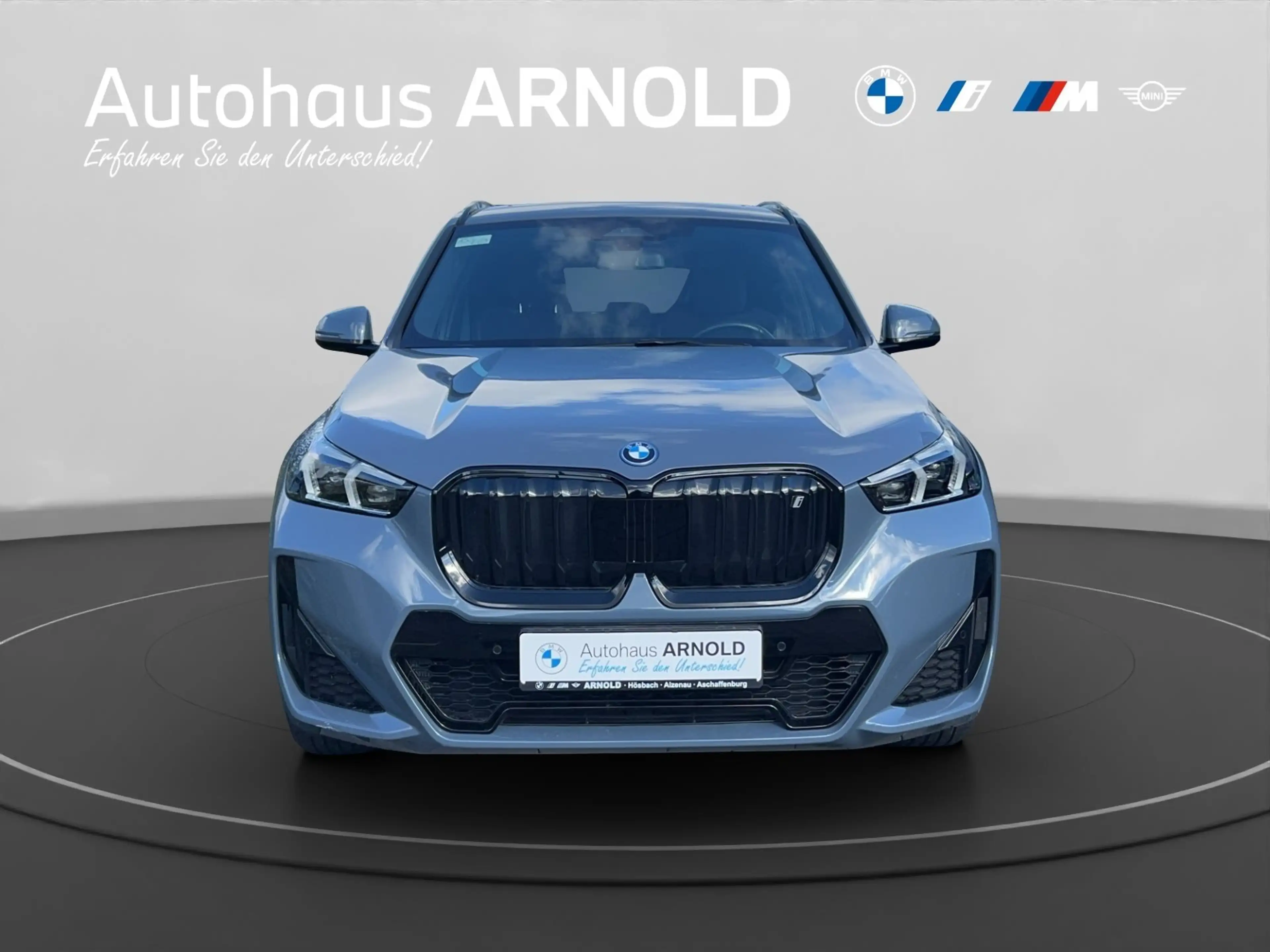 BMW iX1 xDrive30 M Sportpaket Driving Assist. Plus Pano.Da — photo 2