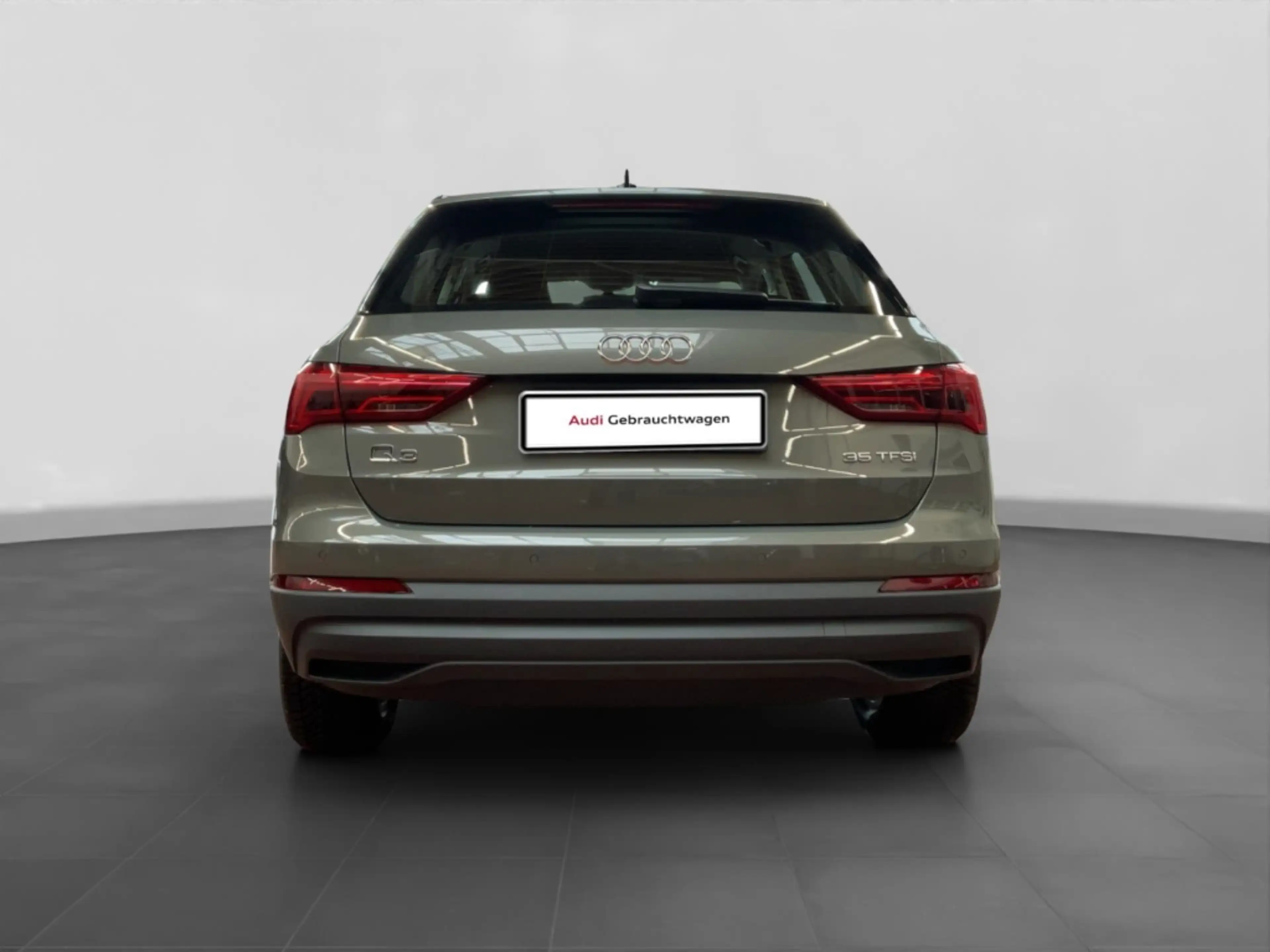 Audi Q3 35 1.5 TFSI Alu LED APS Smart.-Interface Sitzh. — photo 5