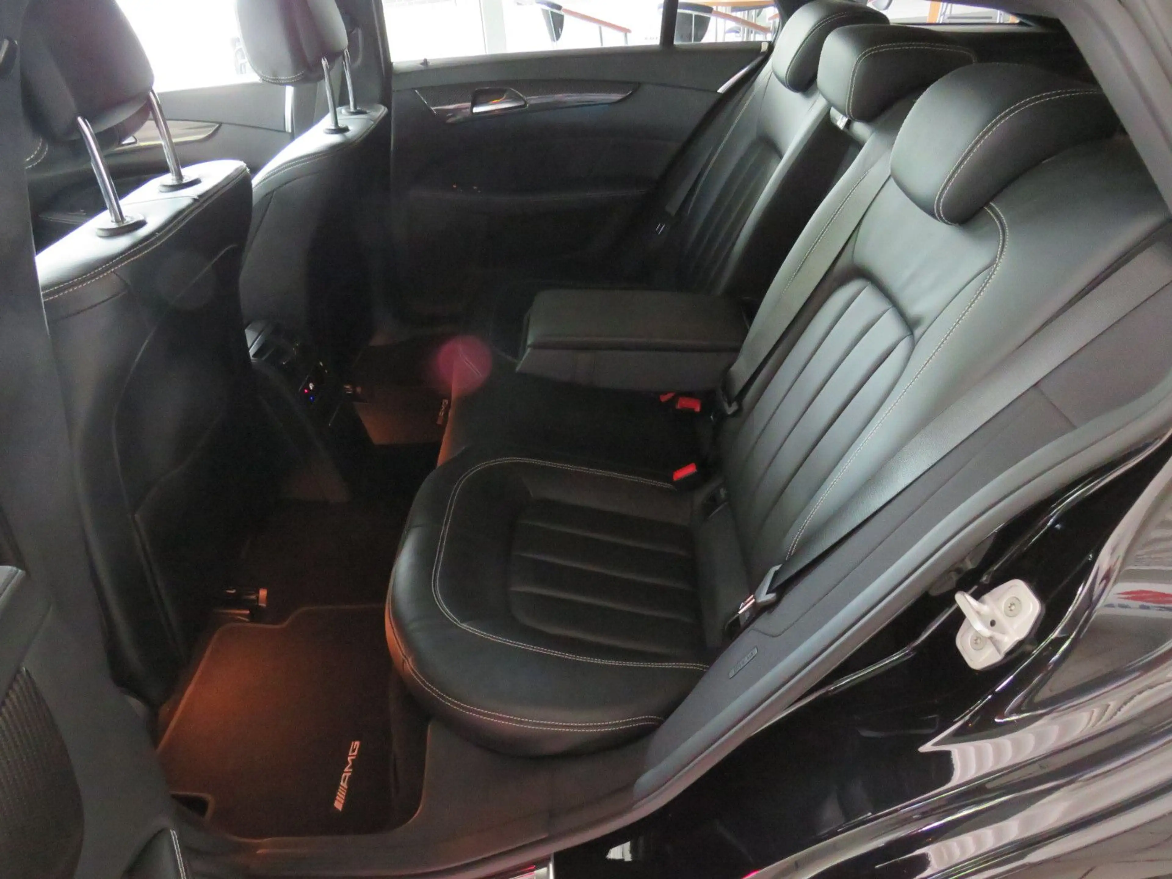 Mercedes-Benz CLS CLS 500 Shooting Brake — photo 8