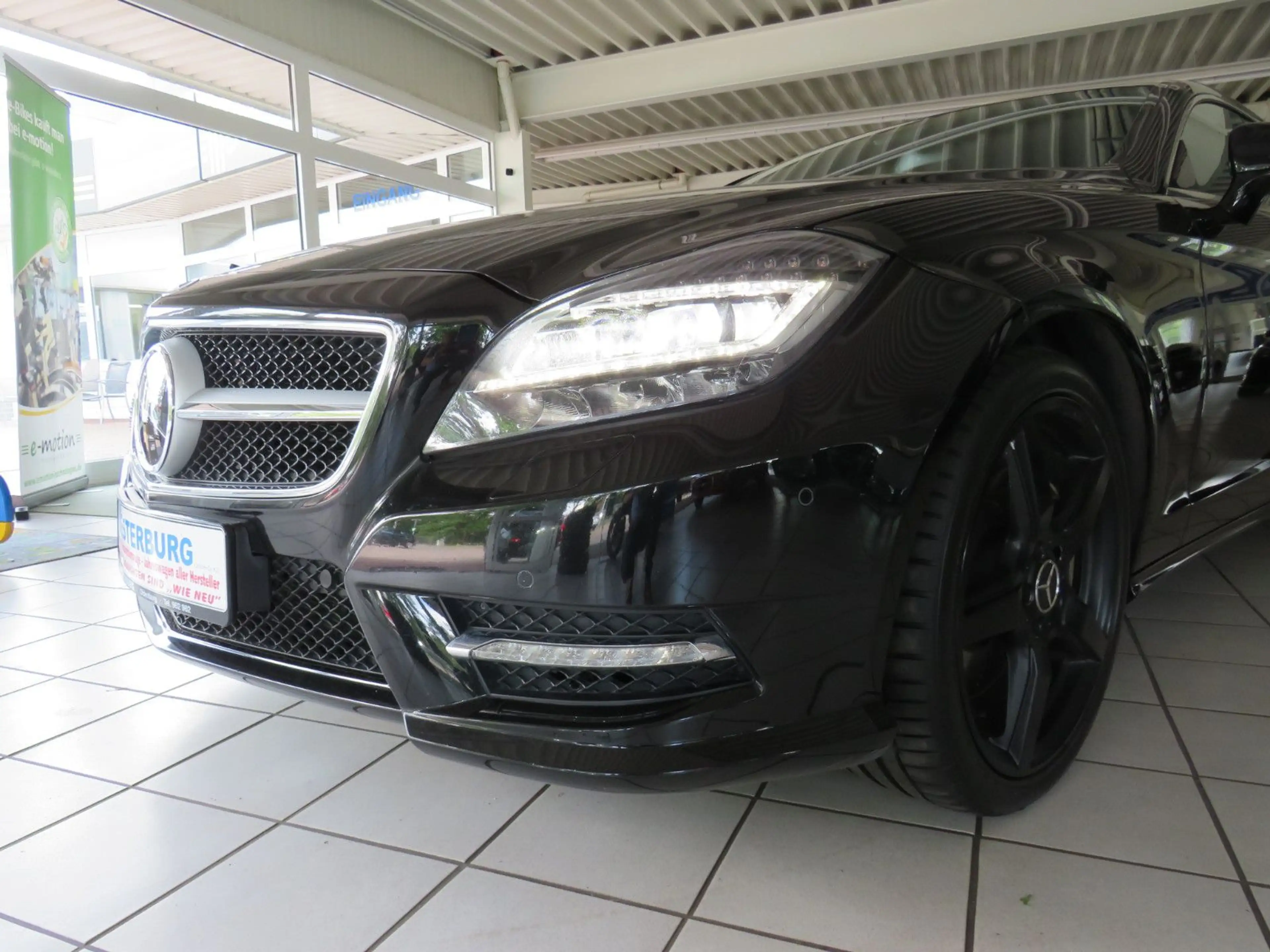 Mercedes-Benz CLS CLS 500 Shooting Brake — photo 3