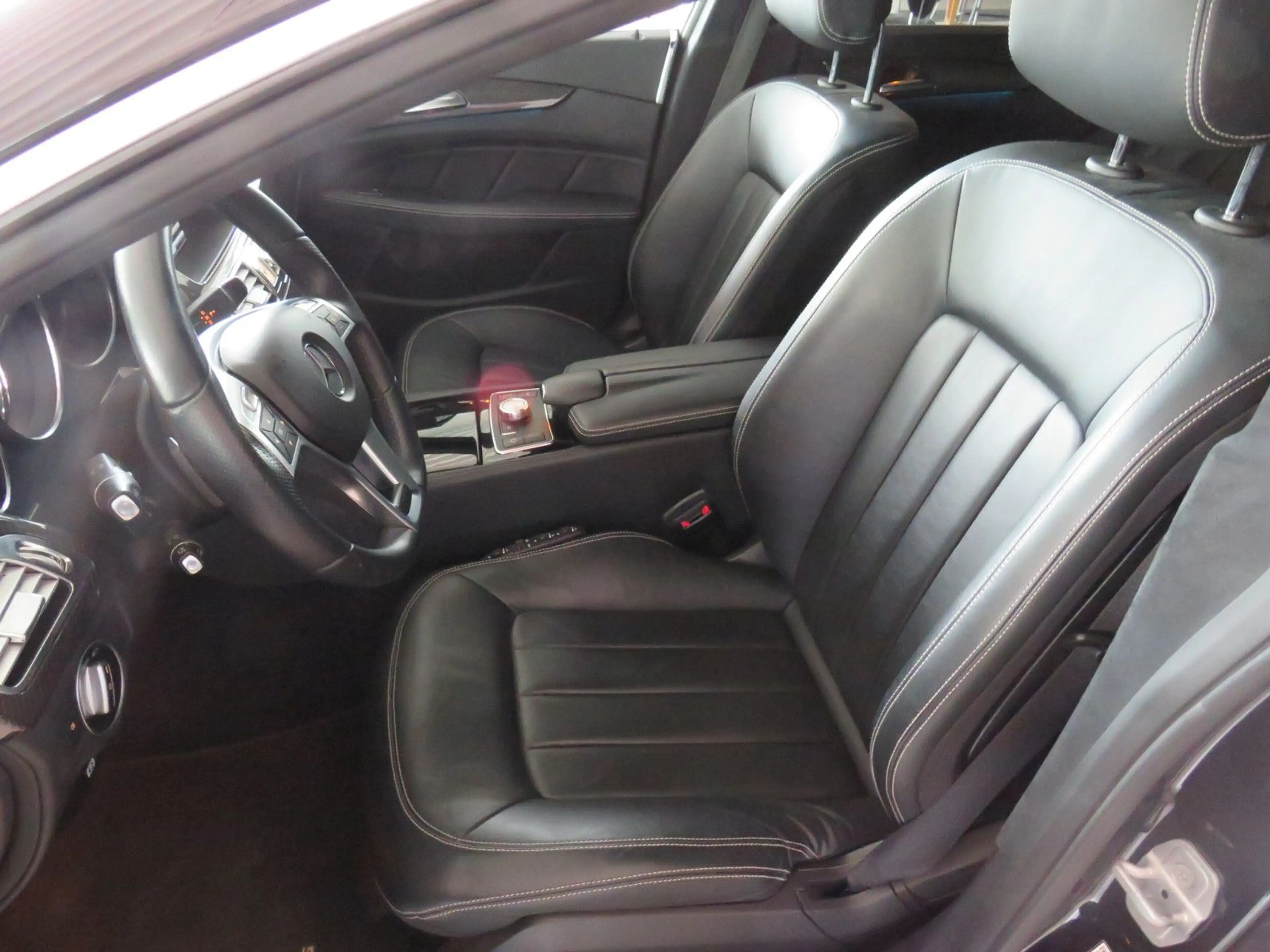 Mercedes-Benz CLS CLS 500 Shooting Brake — photo 7