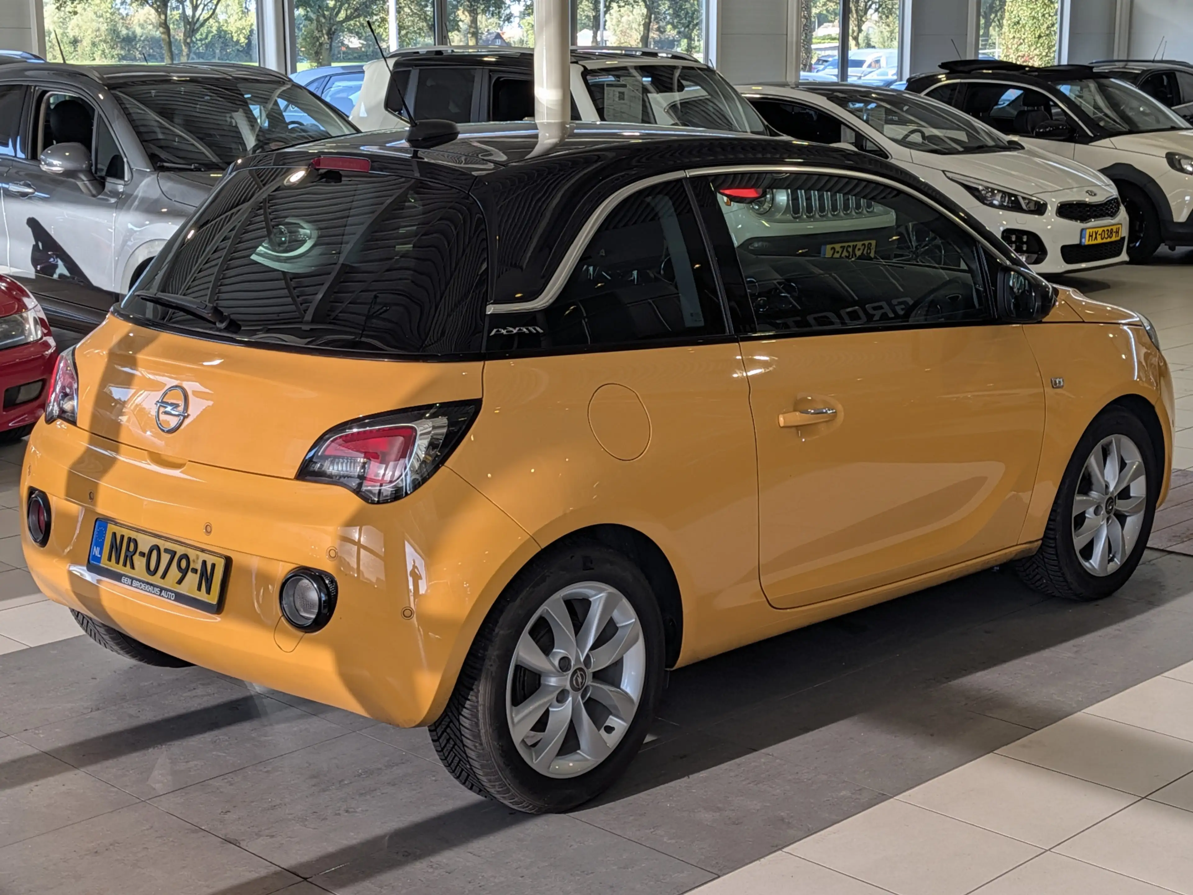 Opel Adam 1.0 Turbo Jam Favourite Airco, Cruise Control, Stu — photo 4