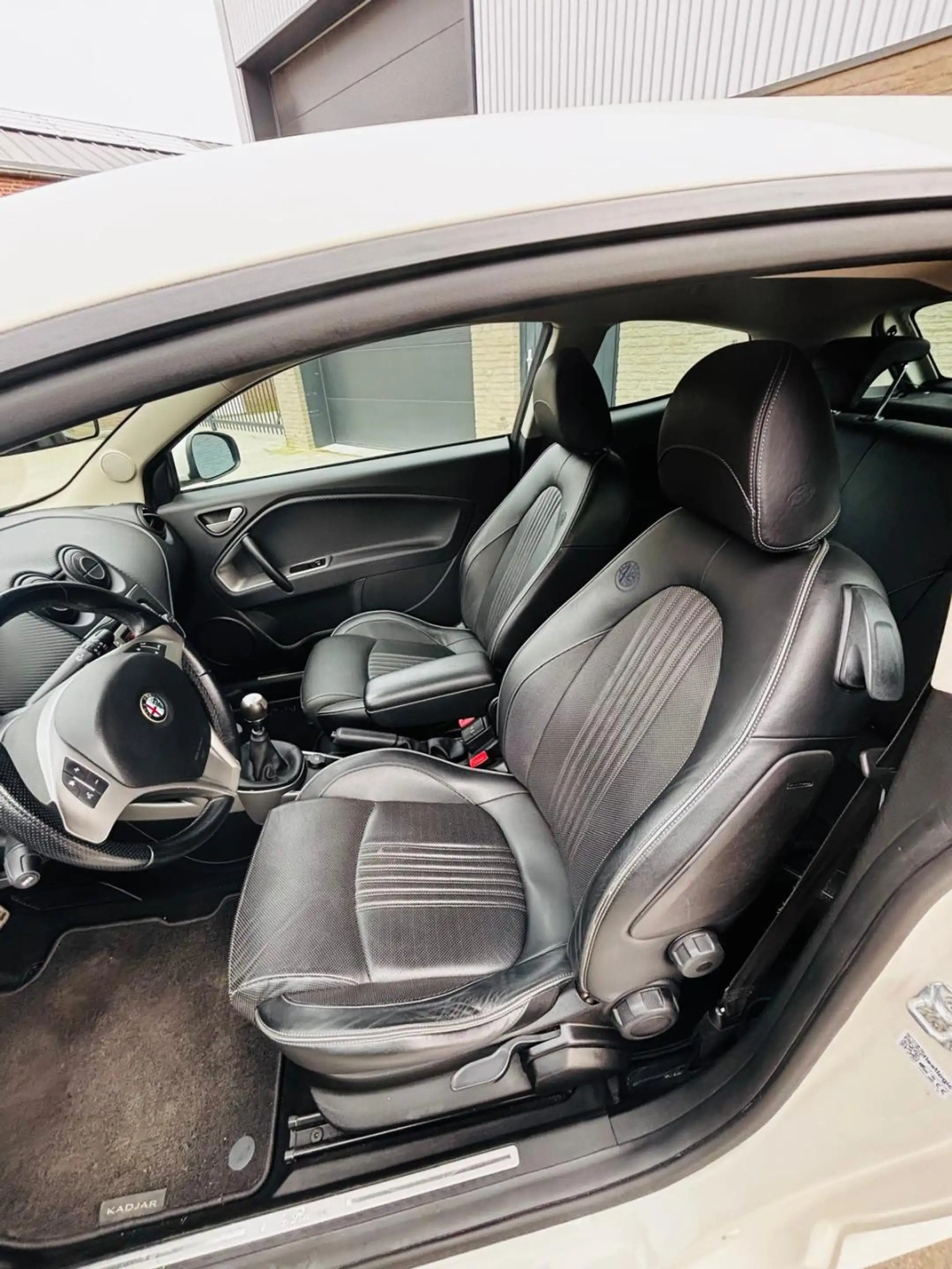 Alfa Romeo MiTo 0.9 TwinAir Esclusivo| AIRCO|4x All-Season | LMvl. — photo 16