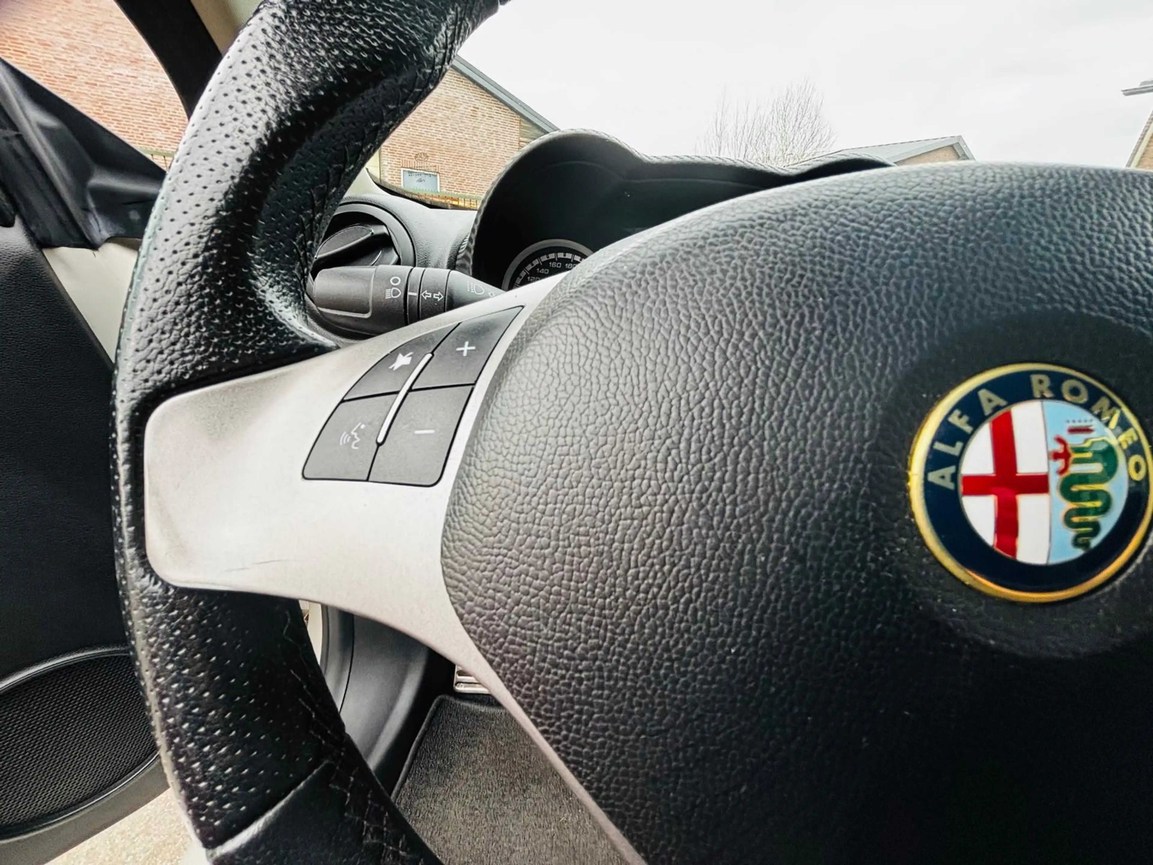 Alfa Romeo MiTo 0.9 TwinAir Esclusivo| AIRCO|4x All-Season | LMvl. — photo 11
