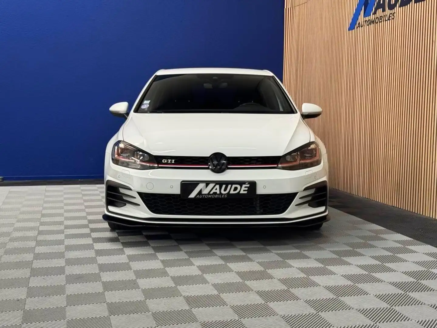 Volkswagen Golf GTI PERFORMANCE 2.0 TSI  245 CH DSG 7  - Ligne Inox Ragazzon Weiß - 2