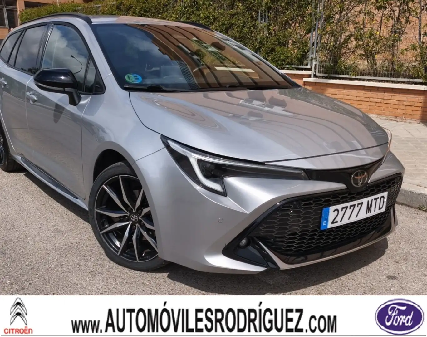 Toyota Corolla Touring Sports 200H GR Sport Gris - 1