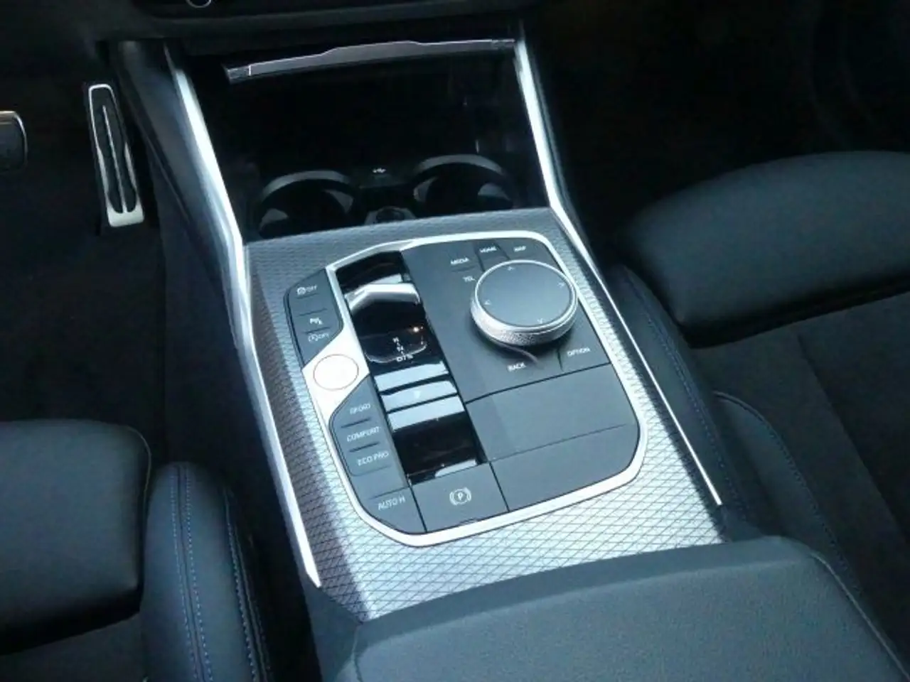 BMW 318 i Tour M Sportp. AHK°ACC*Ad.LED°el.Sitze°18, миниатюра 12