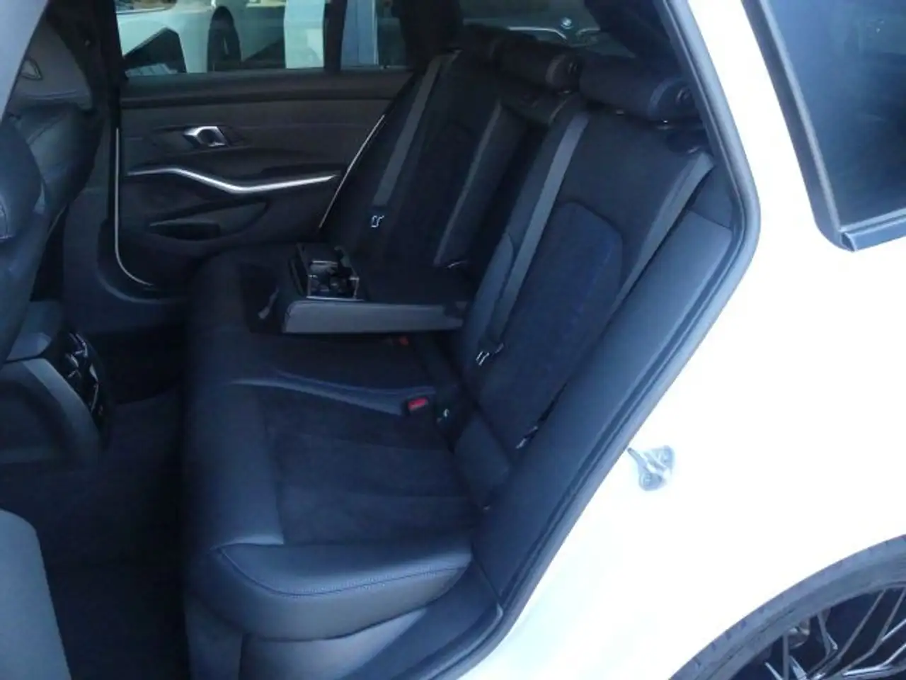 BMW 318 i Tour M Sportp. AHK°ACC*Ad.LED°el.Sitze°18, миниатюра 10