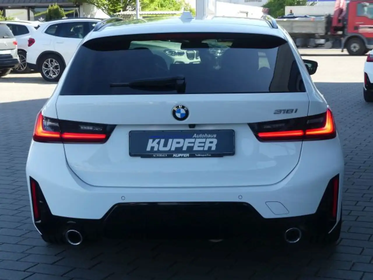 BMW 318 i Tour M Sportp. AHK°ACC*Ad.LED°el.Sitze°18, миниатюра 4