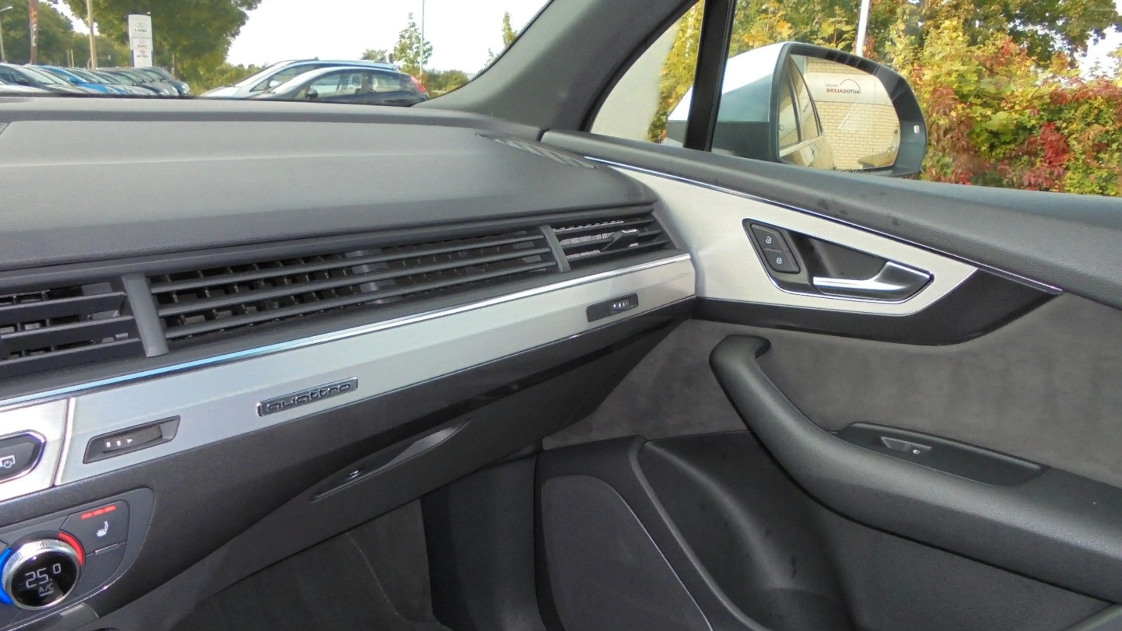 Audi SQ7 4.0 TDI quattro,Head UP, Navi, AHZV, 7-Sitze — photo 15