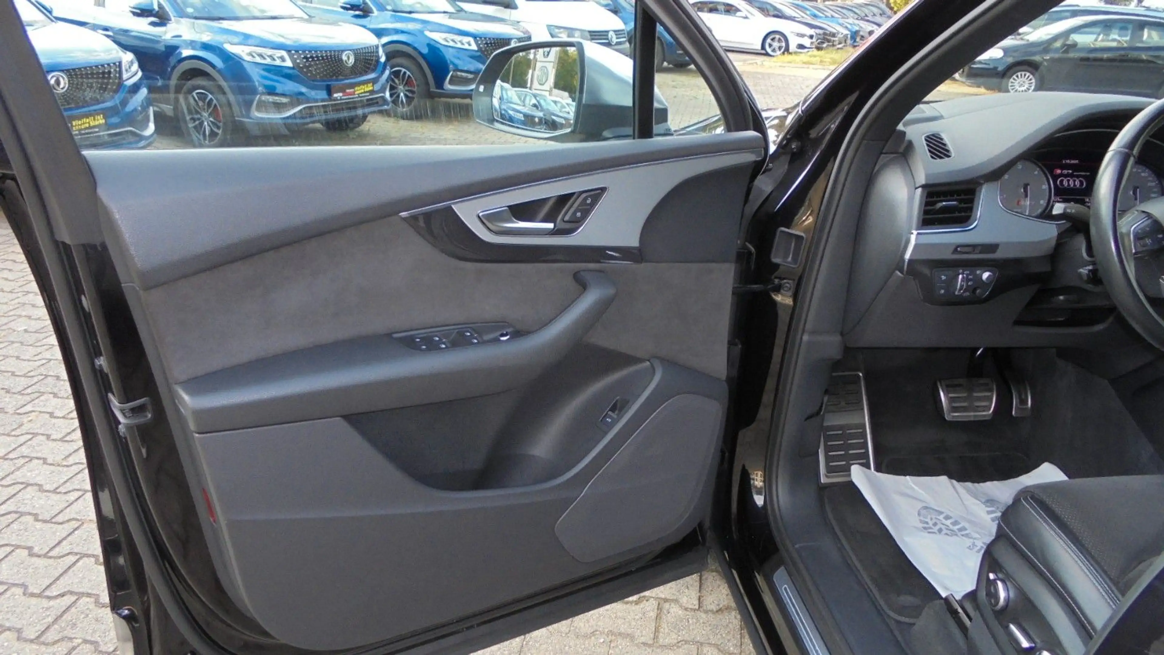 Audi SQ7 4.0 TDI quattro,Head UP, Navi, AHZV, 7-Sitze — photo 8