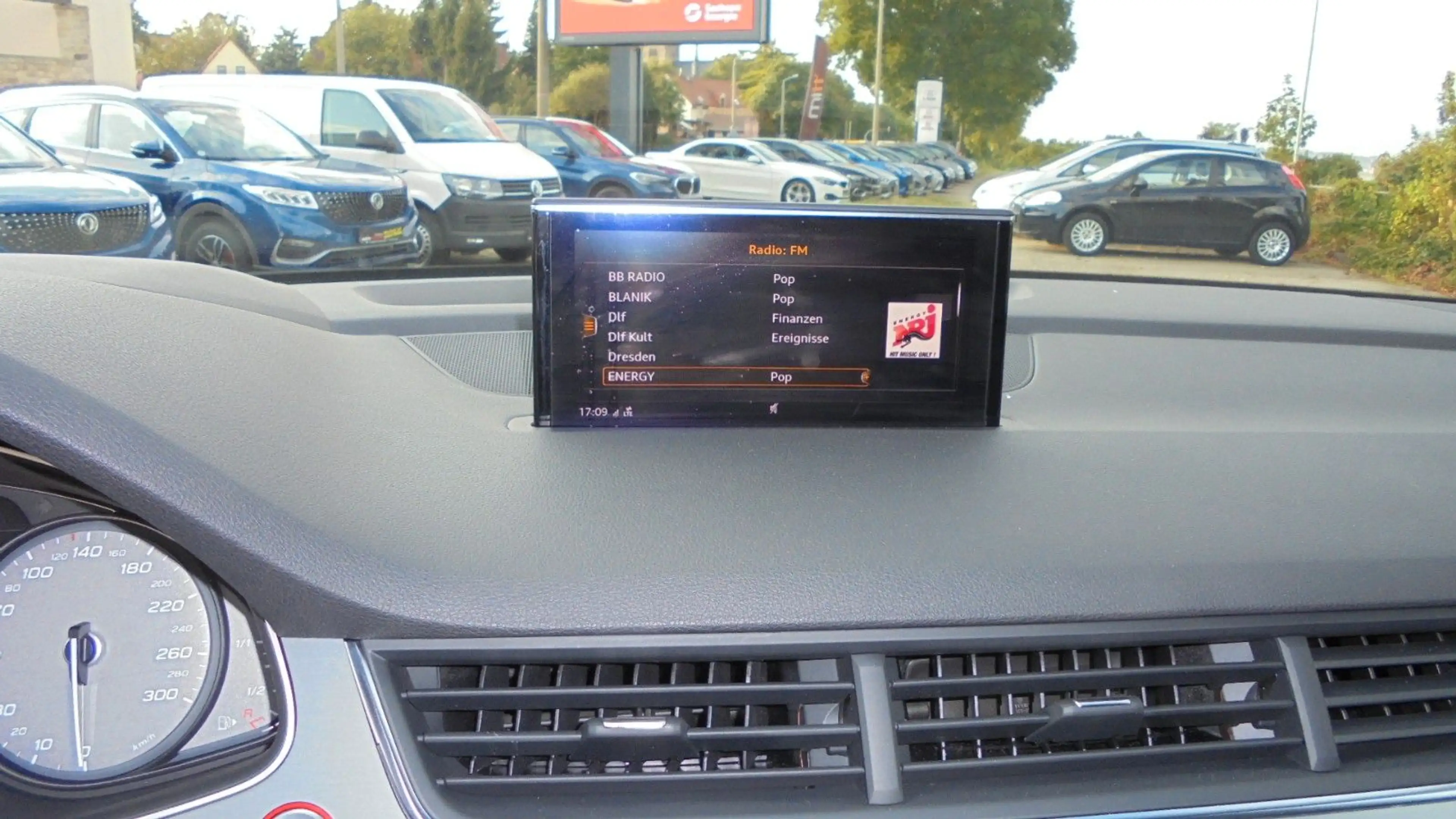 Audi SQ7 4.0 TDI quattro,Head UP, Navi, AHZV, 7-Sitze — photo 11