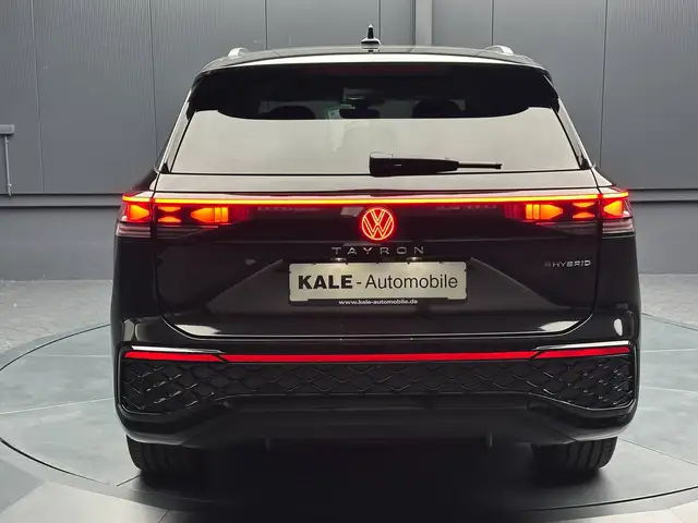 Volkswagen Tayron view 4