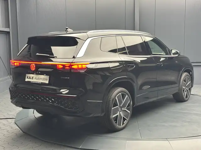 Volkswagen Tayron view 5
