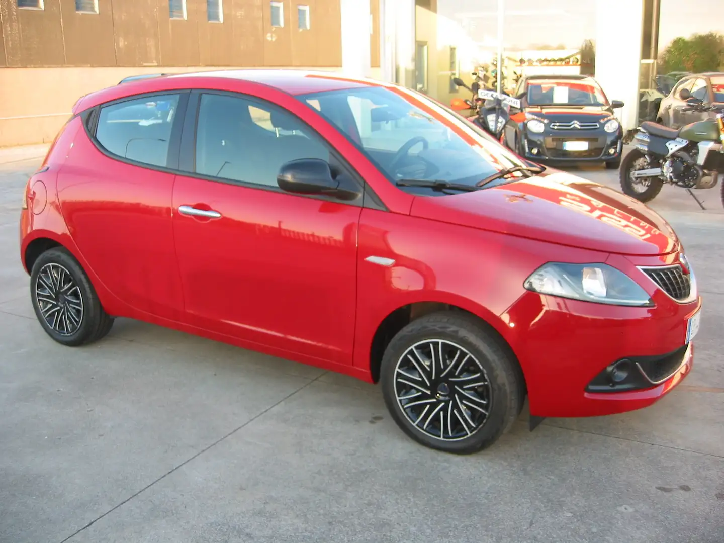 Lancia Ypsilon Ypsilon III 2021 1.0 firefly hybrid Gold s Rosso - 2