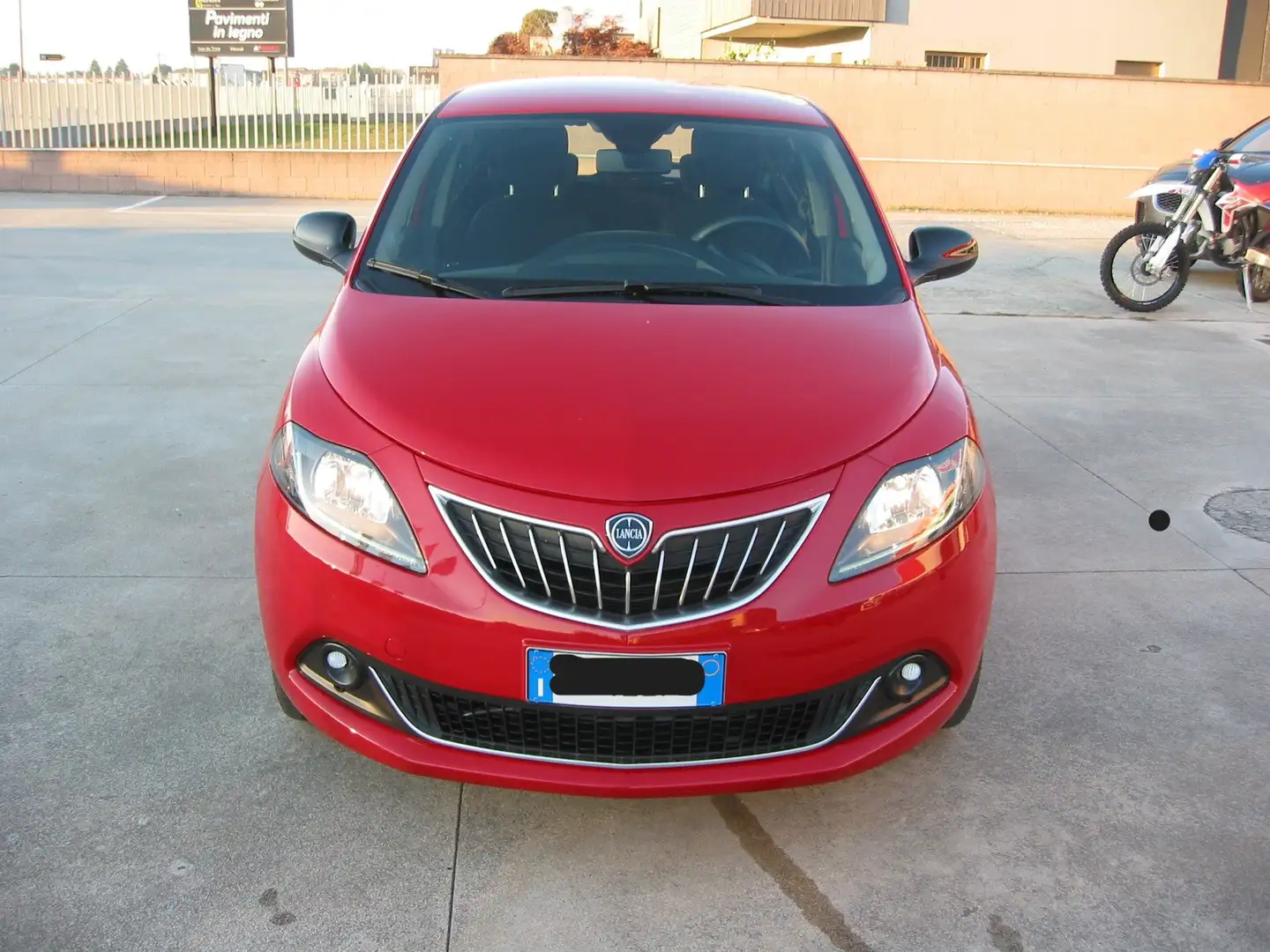 Lancia Ypsilon Ypsilon III 2021 1.0 firefly hybrid Gold s Rosso - 1