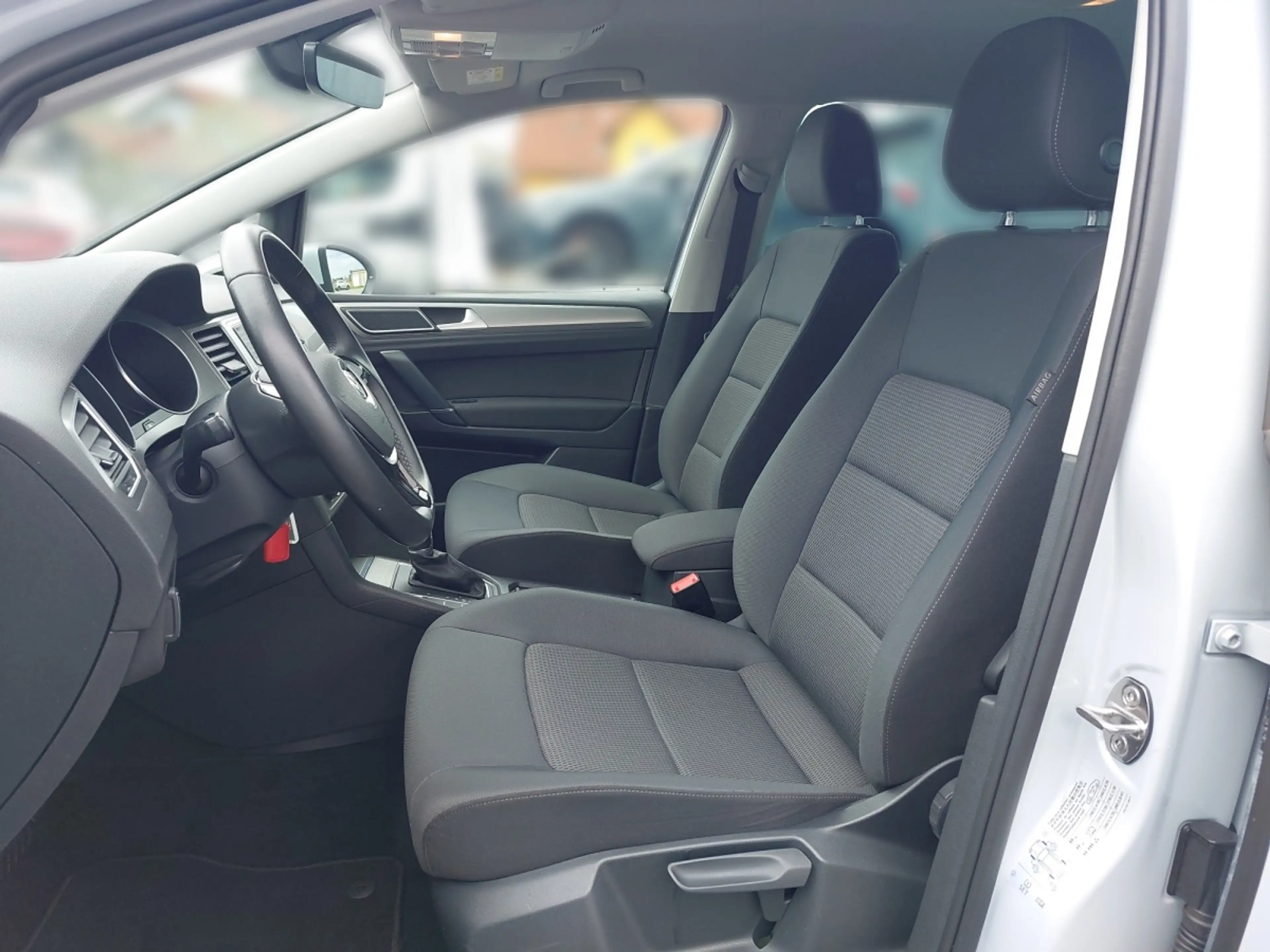 Volkswagen Golf Sportsvan 1.0 TSI Comfortline DSG — photo 5
