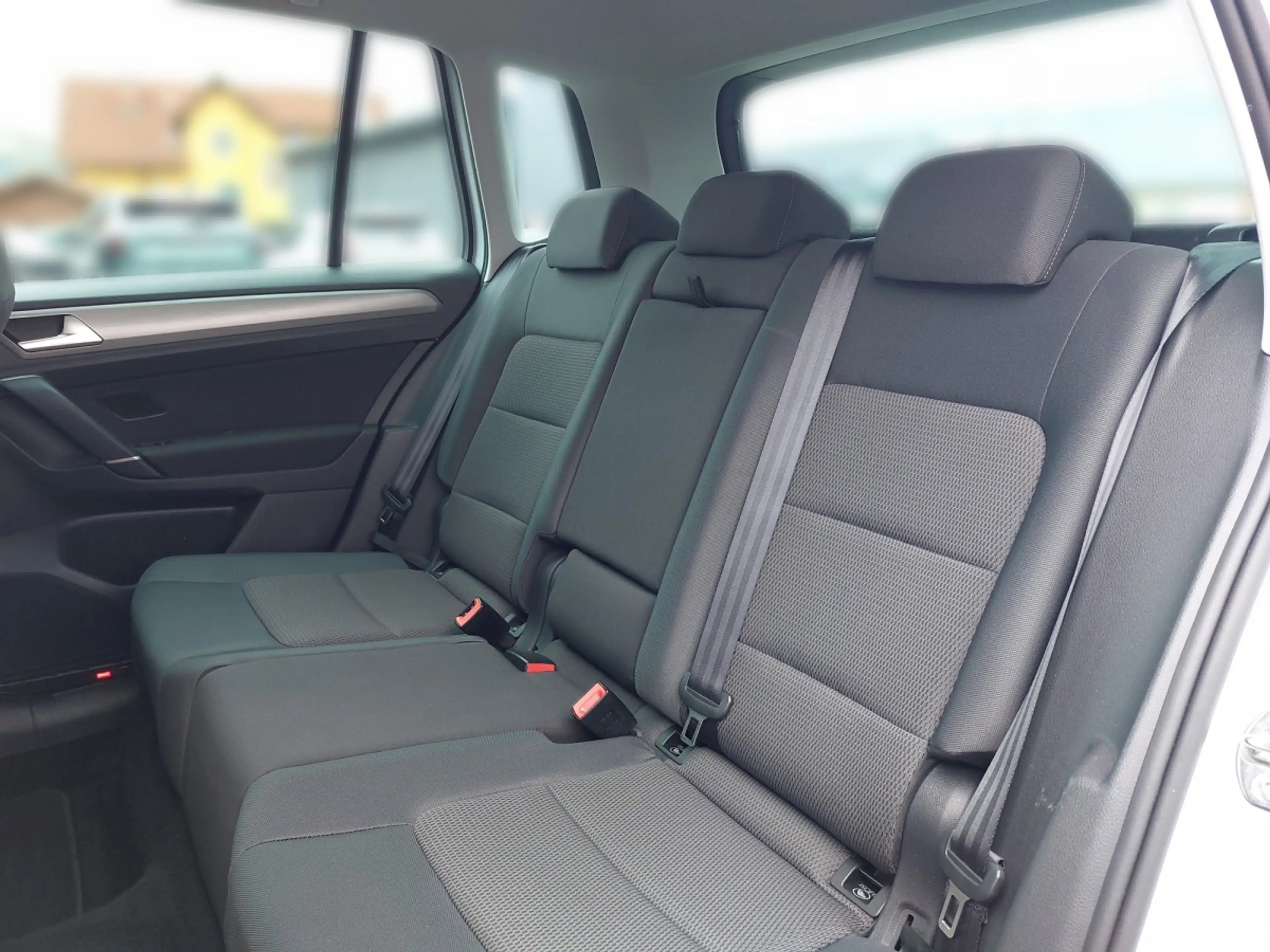 Volkswagen Golf Sportsvan 1.0 TSI Comfortline DSG — photo 11