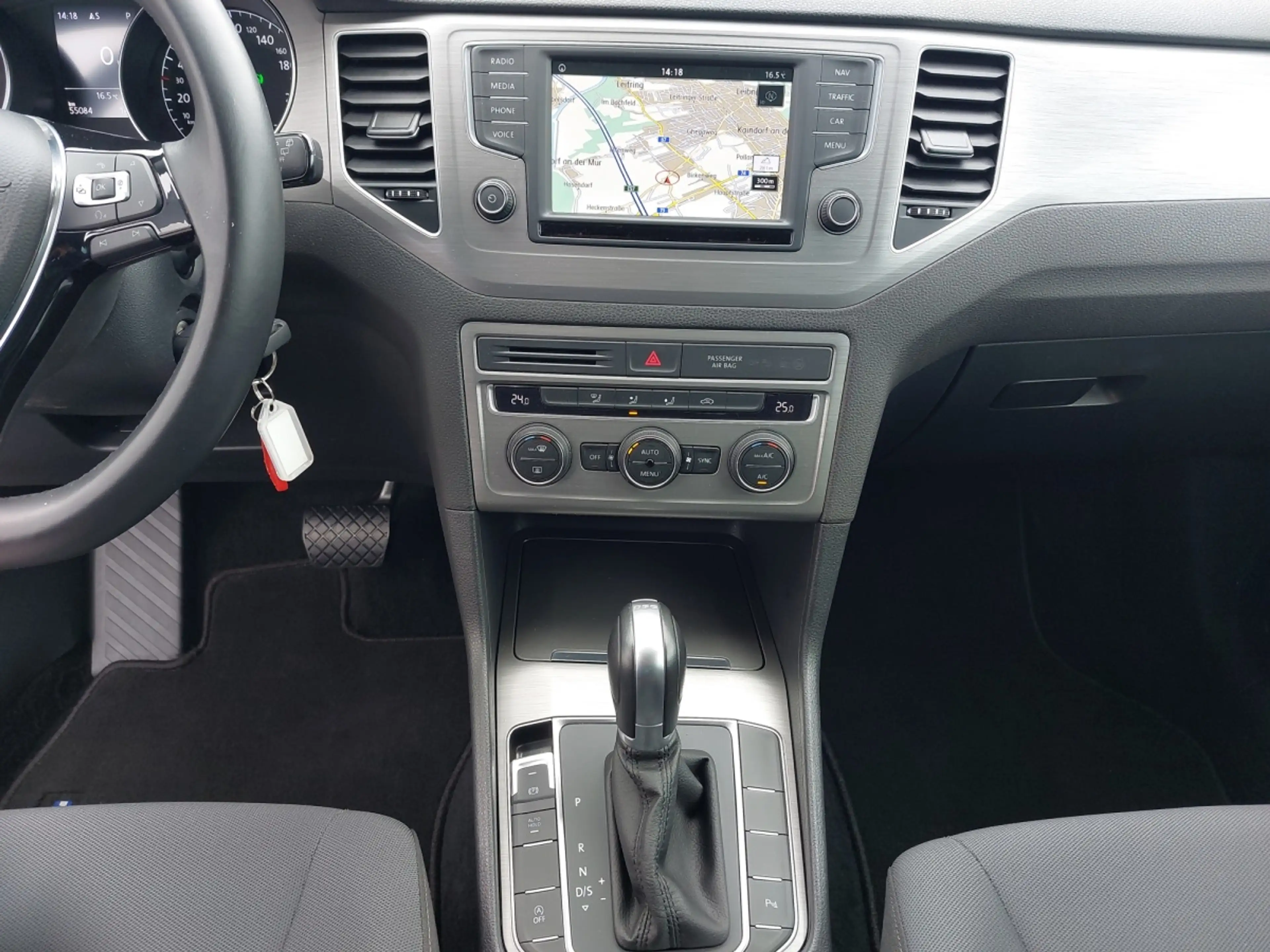 Volkswagen Golf Sportsvan 1.0 TSI Comfortline DSG — photo 9