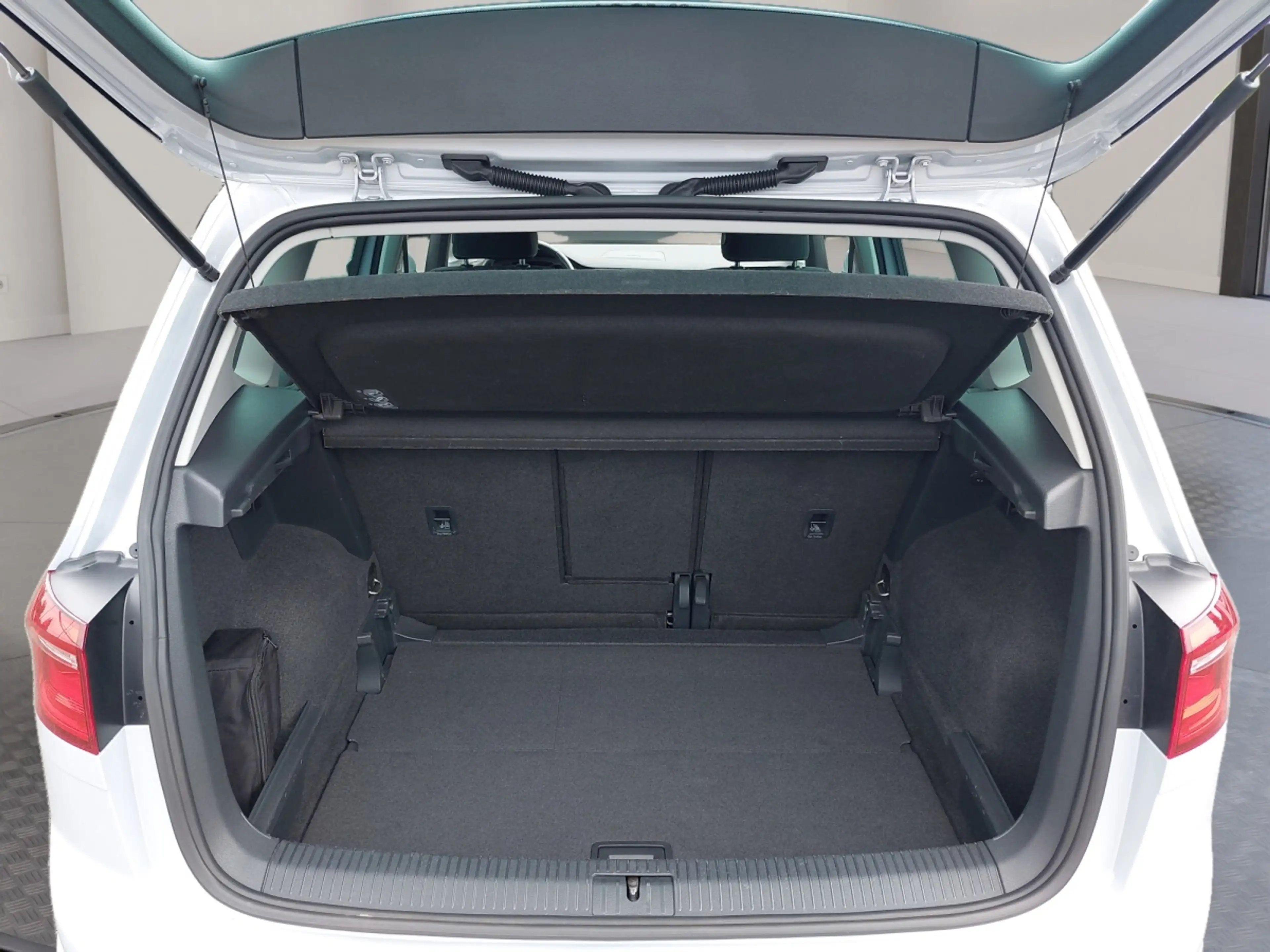 Volkswagen Golf Sportsvan 1.0 TSI Comfortline DSG — photo 12