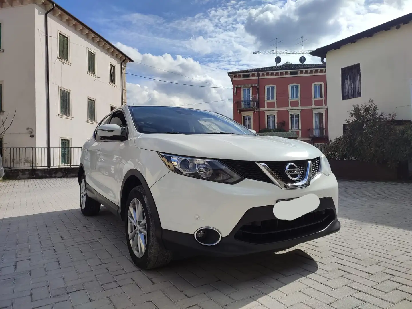 Nissan Qashqai Tekna Bianco - 2
