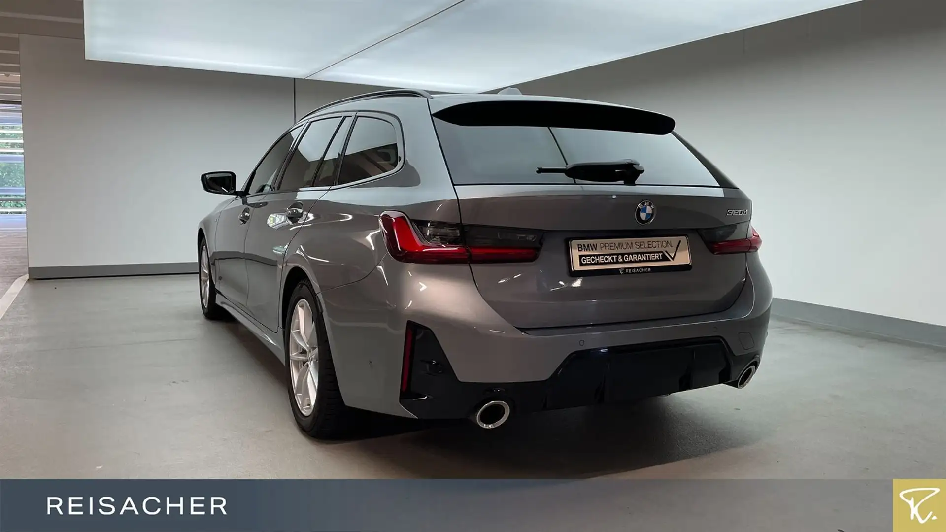 BMW 320 dA Tou M-Sport,Pano,AHK,adaptLED,ACC,PA+ Grau - 2