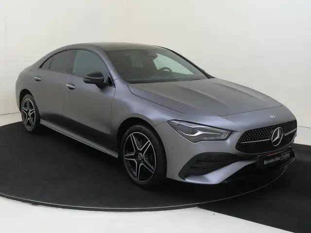 Mercedes-Benz CLA view 2