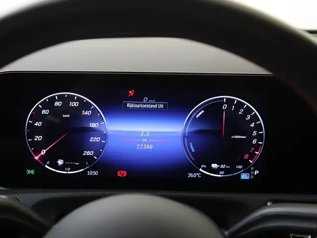 Mercedes-Benz CLA view 12