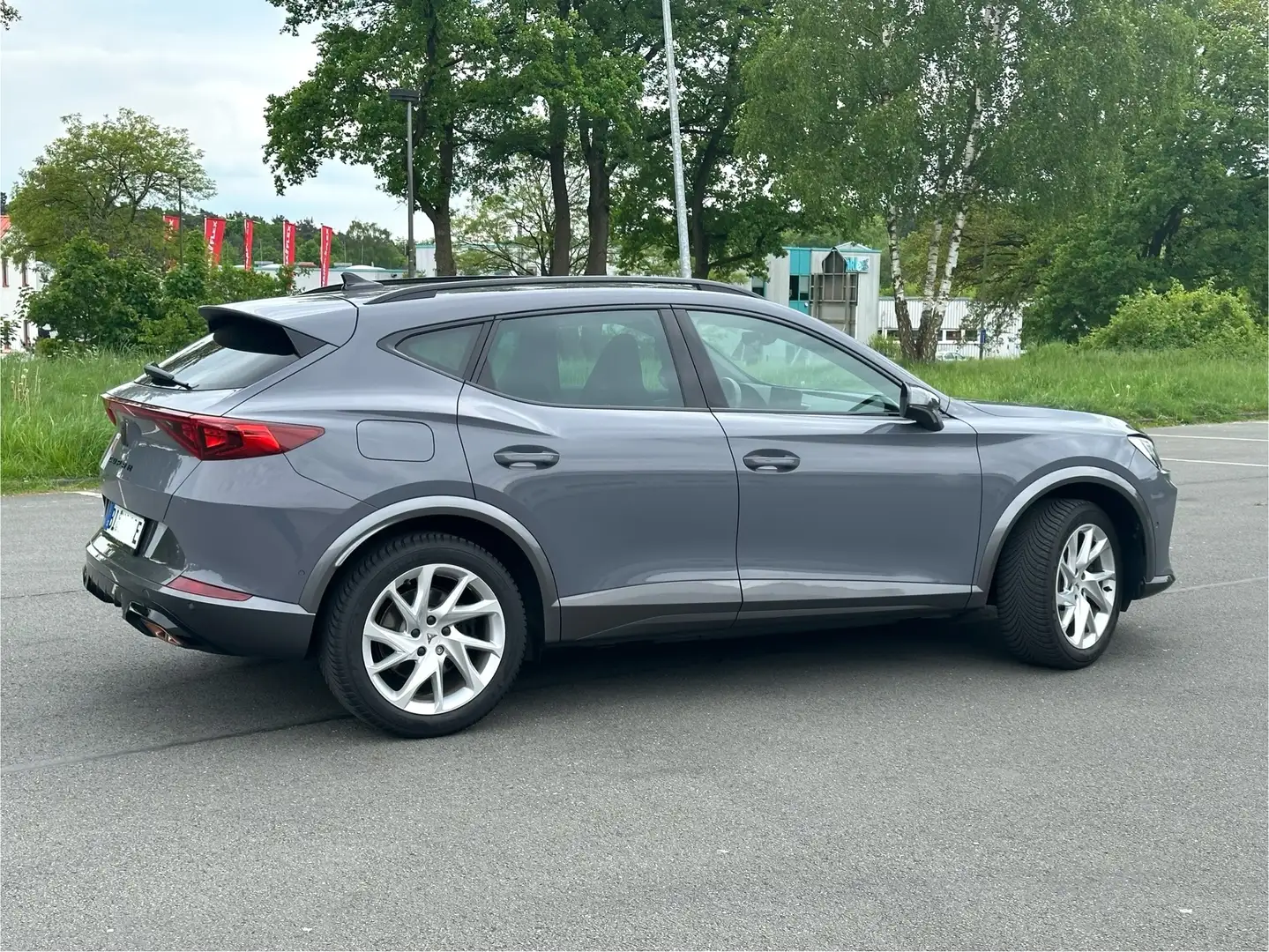 CUPRA Formentor Formentor VZ 1.4 e-Hybrid DSG 180kw Matrix AHK XL Grau - 2