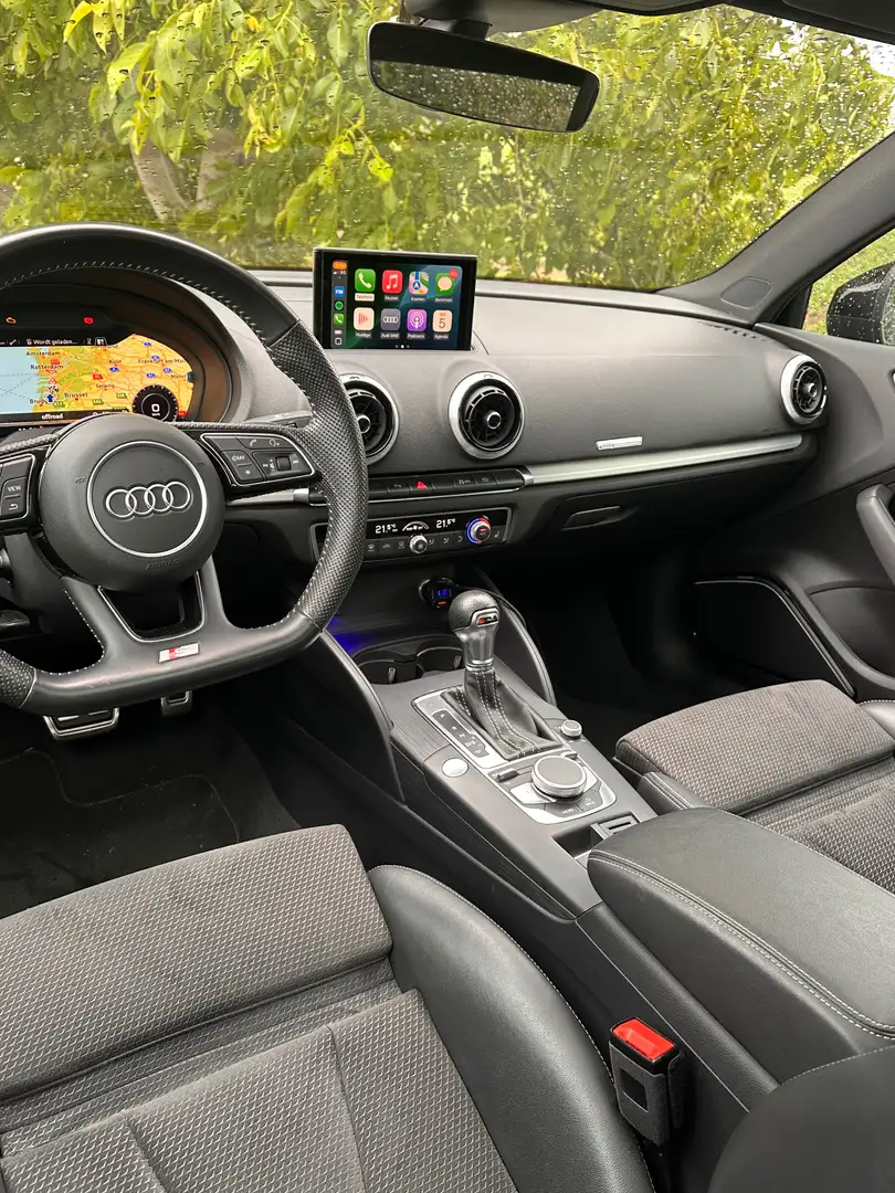 Audi A3 A3 35 TFSI 3x S-Line full options Zwart - 2