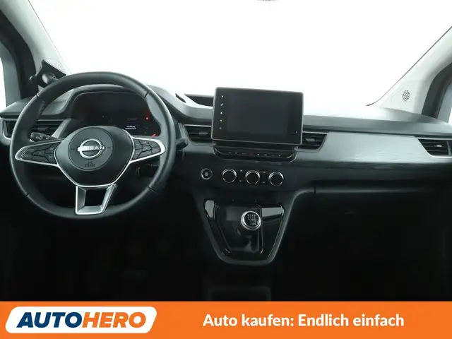Nissan Townstar view 12