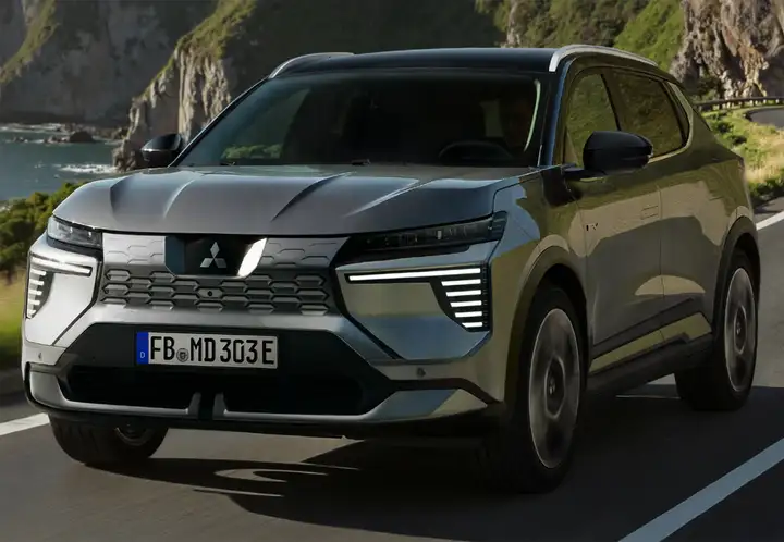 Mitsubishi Eclipse Cross PHEV Kaiteki 4WD 2023, foto 4