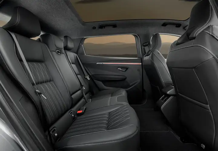Mitsubishi Eclipse Cross PHEV Kaiteki 4WD 2023, foto 19
