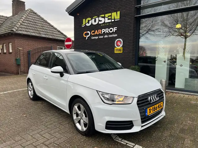 Audi A1 1.0 TFSI DESIGN PROL