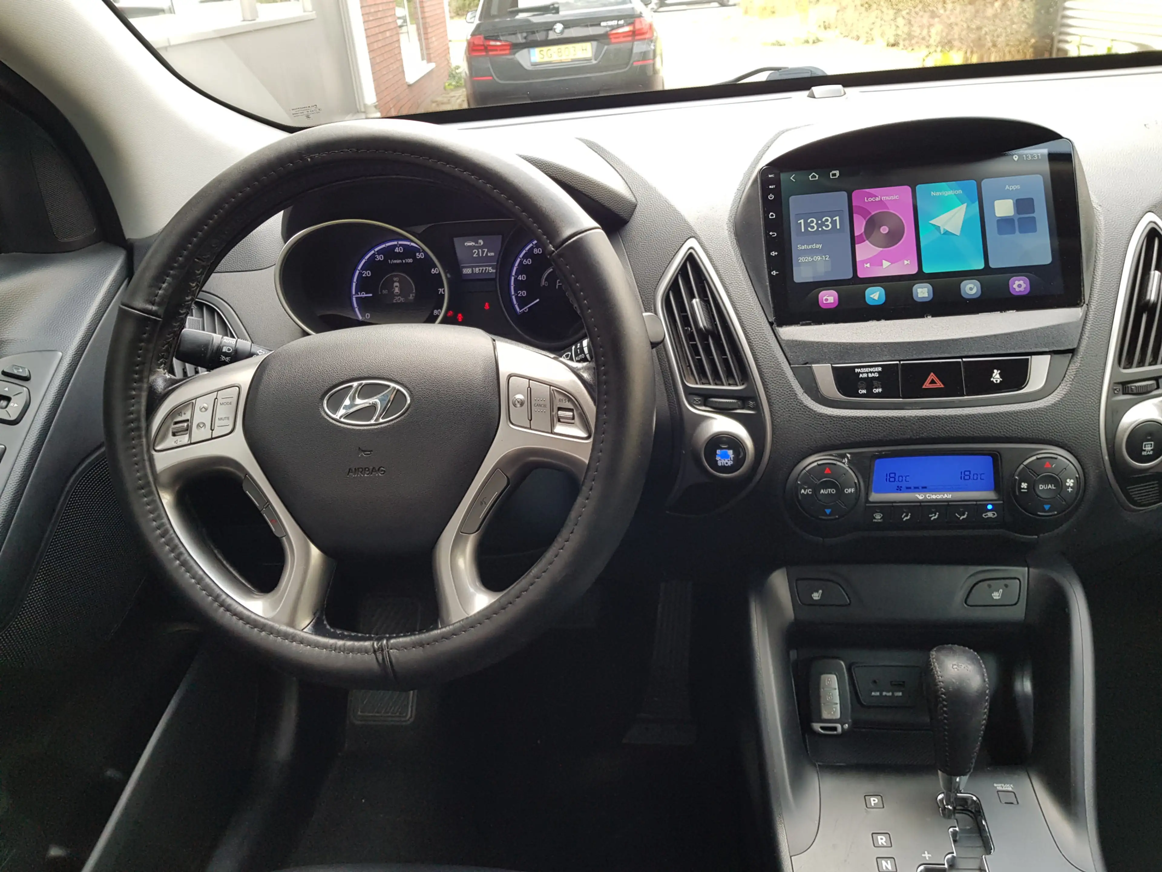 Hyundai iX35 2.0 Aut Leder PanoDak Camera Ecc — photo 9