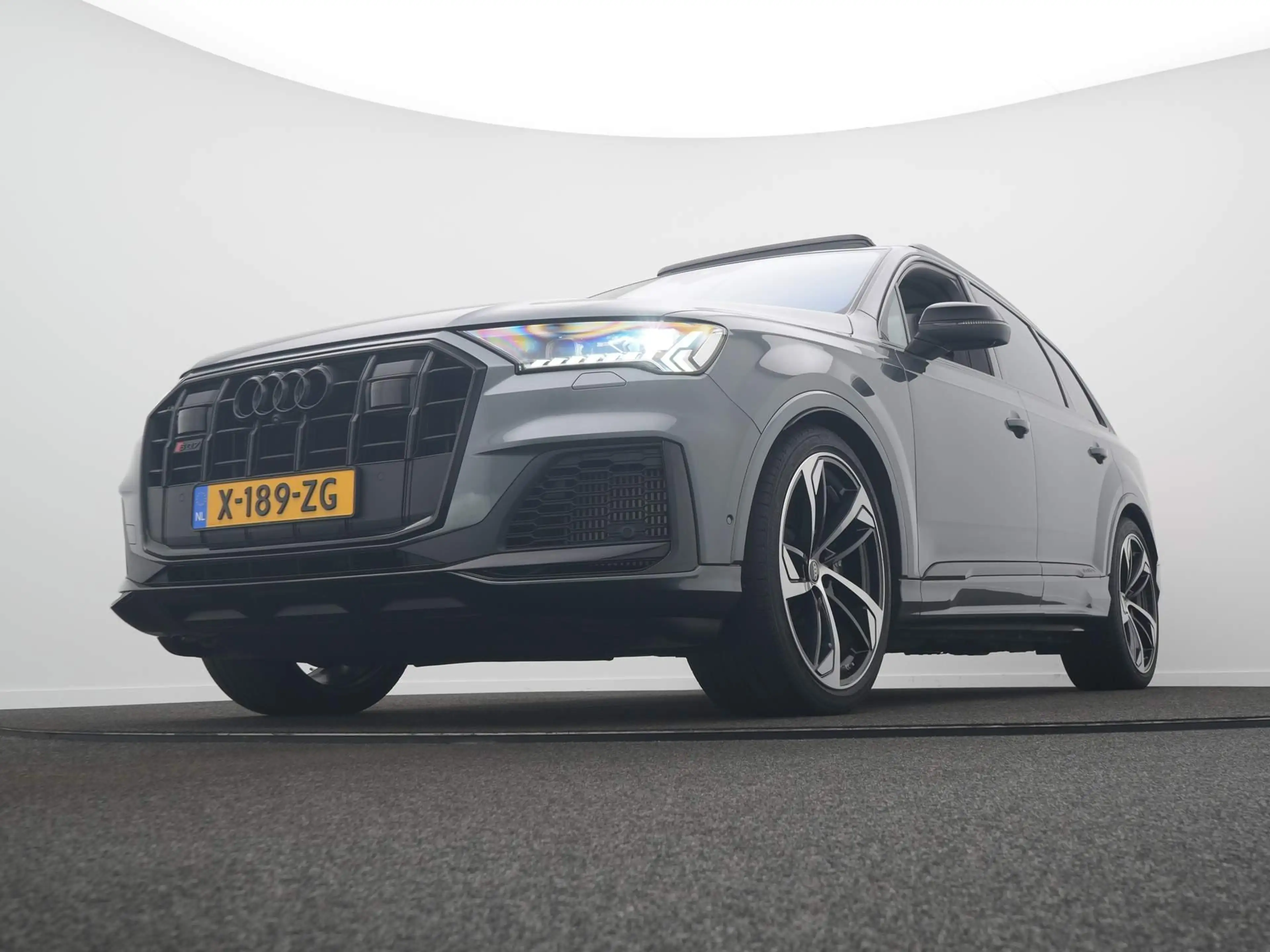 Audi SQ7 4.0 TFSI Quattro Adaptive Cruise | Leer | Panorama — photo 9
