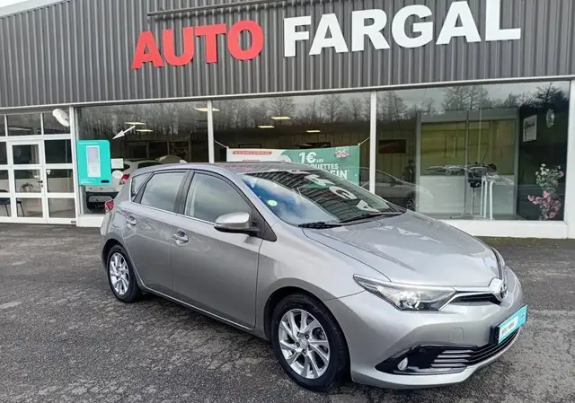 Toyota Auris BUSINESS 112 D-4D Dynamic