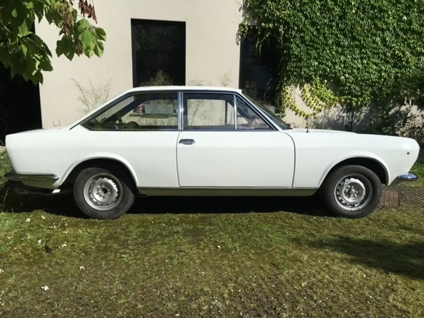 Fiat 124 Coupè ac Weiß - 1