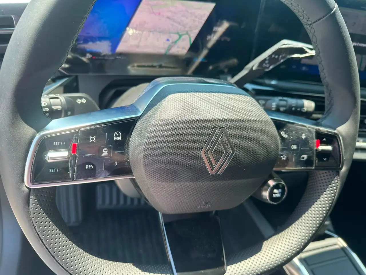 Renault Clio 2026 — фото 15