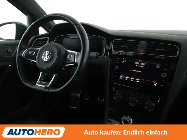 Volkswagen Golf view 13