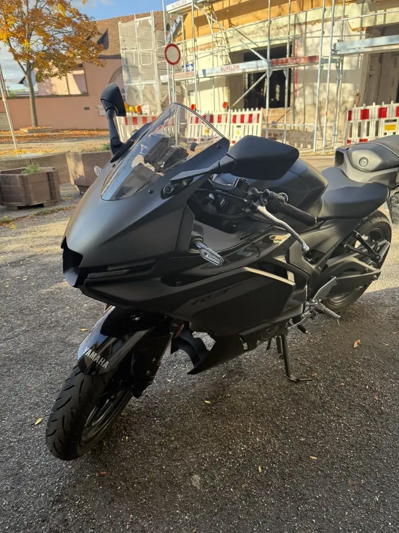 Yamaha R 3 - 2
