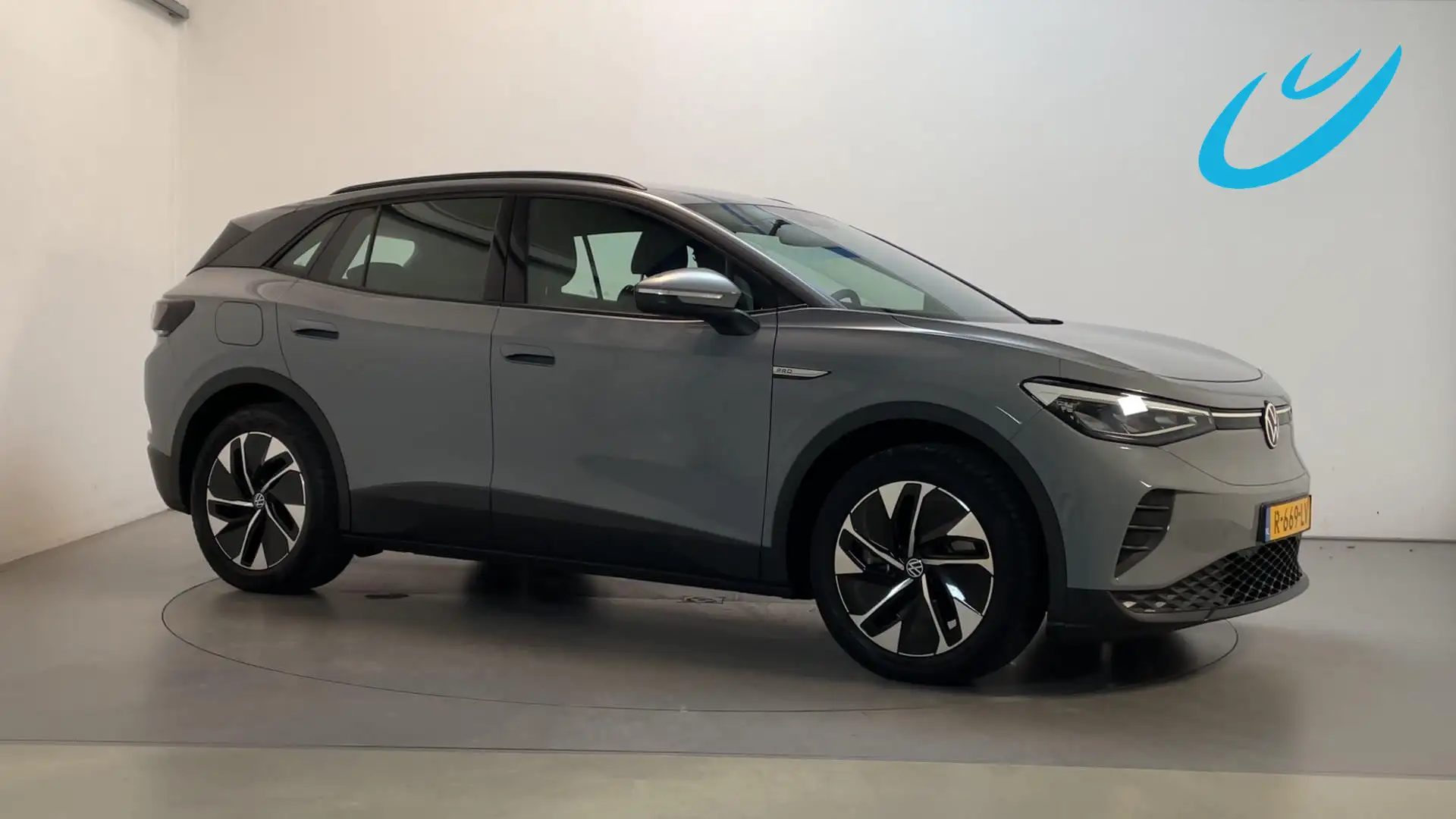 Volkswagen ID.4 Pro 77 kWh Navigatie Parkeersensoren DAB+ App-Conn Grijs - 1