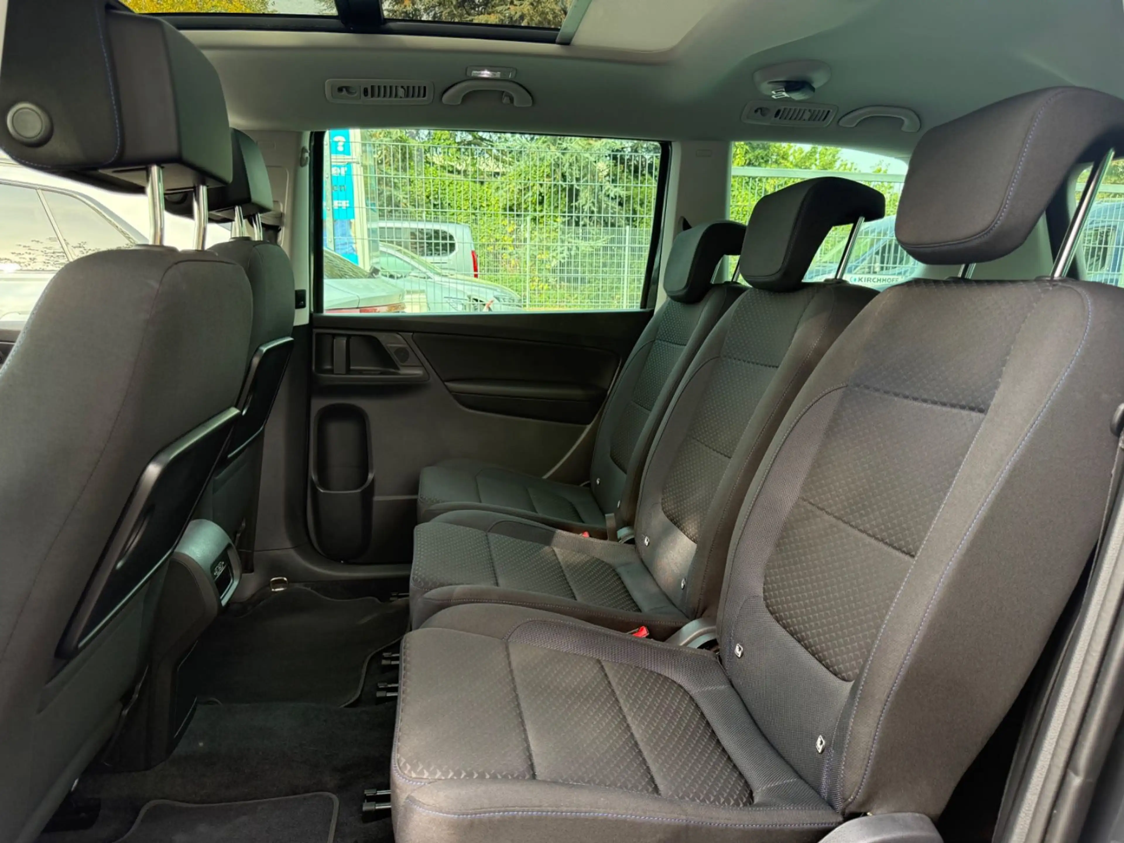 Volkswagen Sharan United 1.4 TSI*AHK*ACC*PANO*E-Türe*StHzg* — photo 18