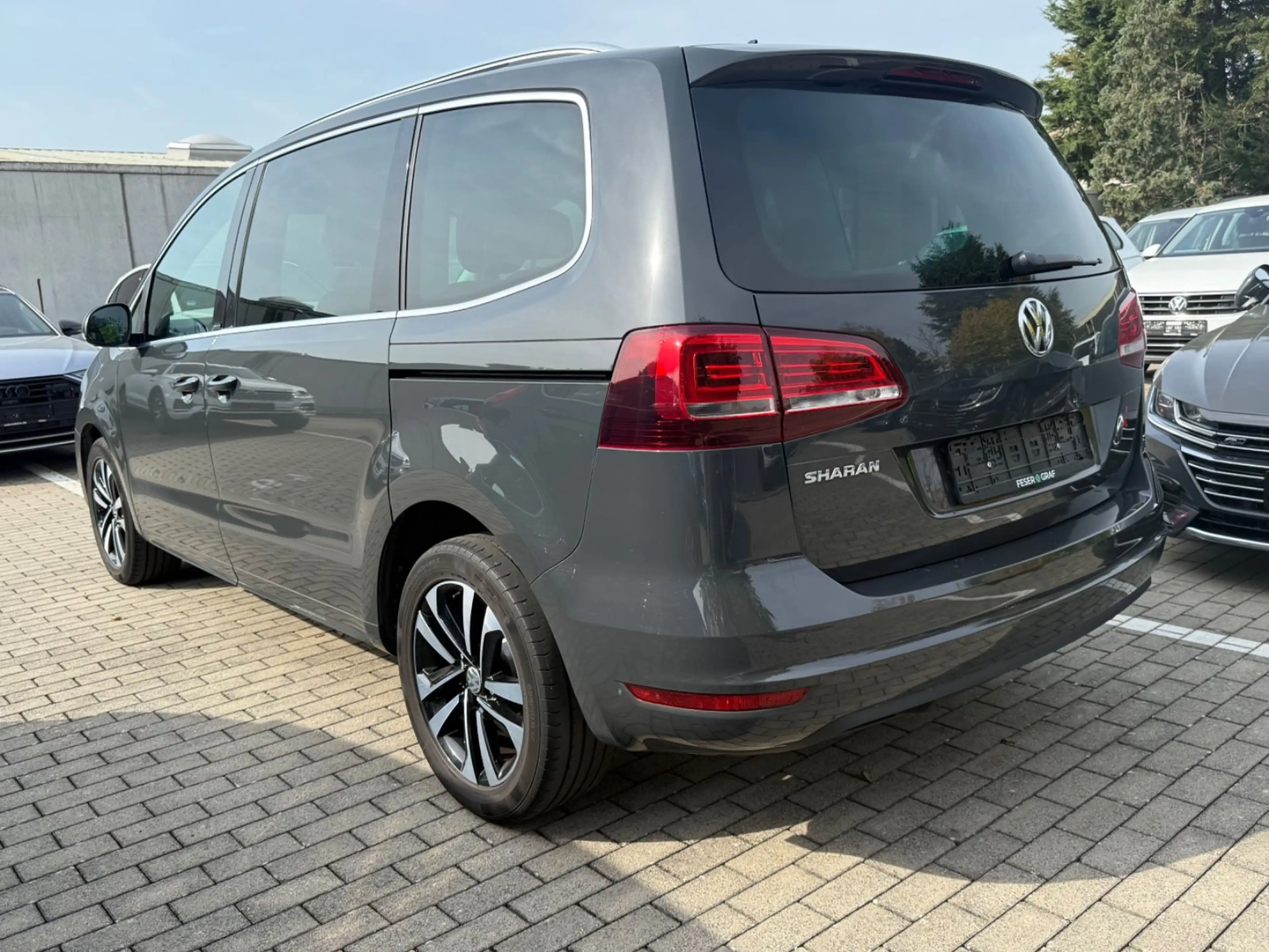 Volkswagen Sharan United 1.4 TSI*AHK*ACC*PANO*E-Türe*StHzg* — photo 5