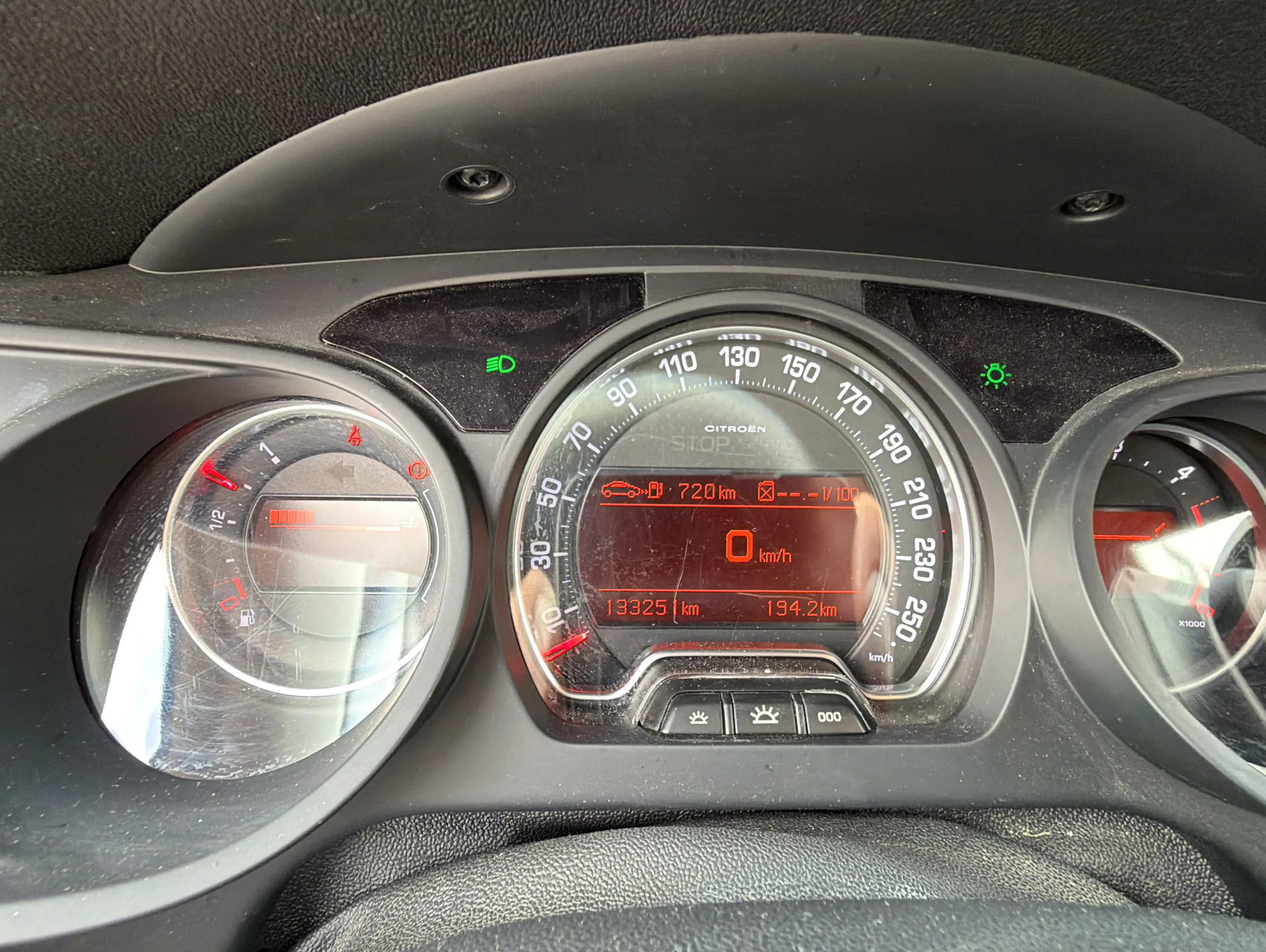 Citroen C5 2.0 Tendance Autom. AHK Kamera Rentnerfahrz — photo 11