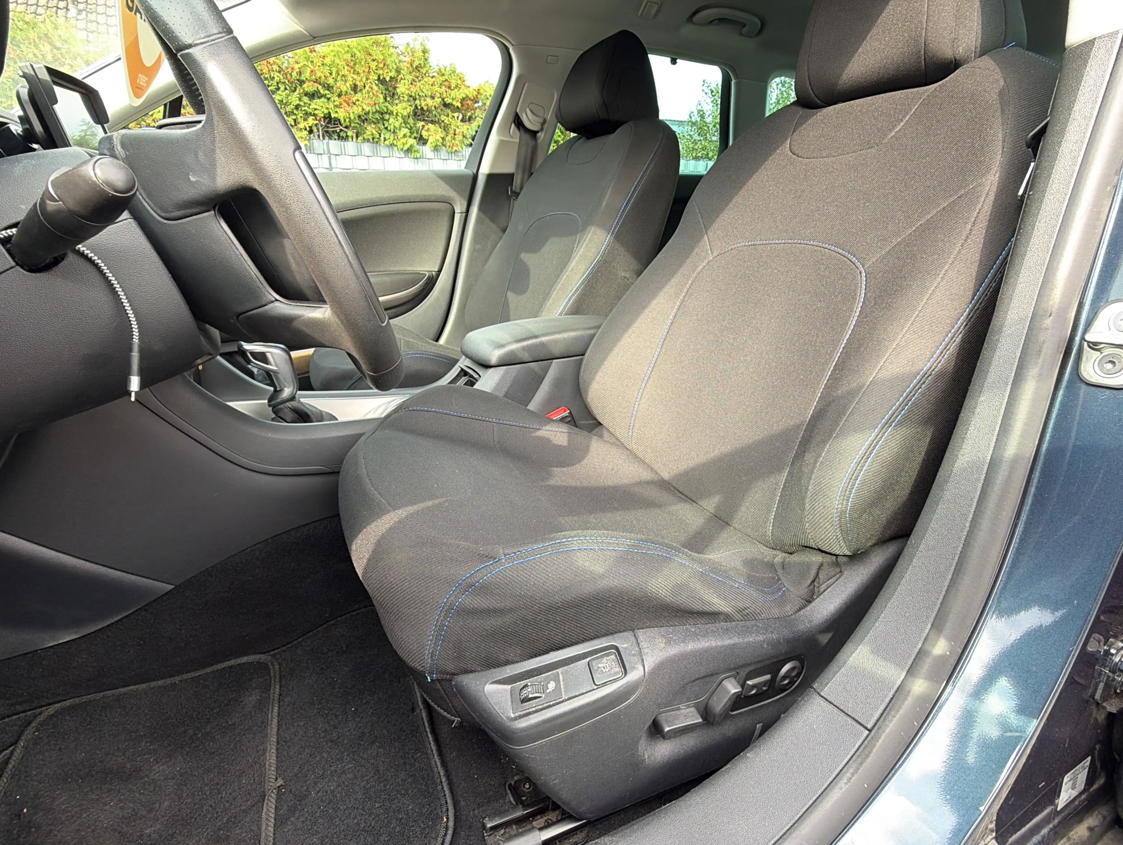 Citroen C5 2.0 Tendance Autom. AHK Kamera Rentnerfahrz — photo 12