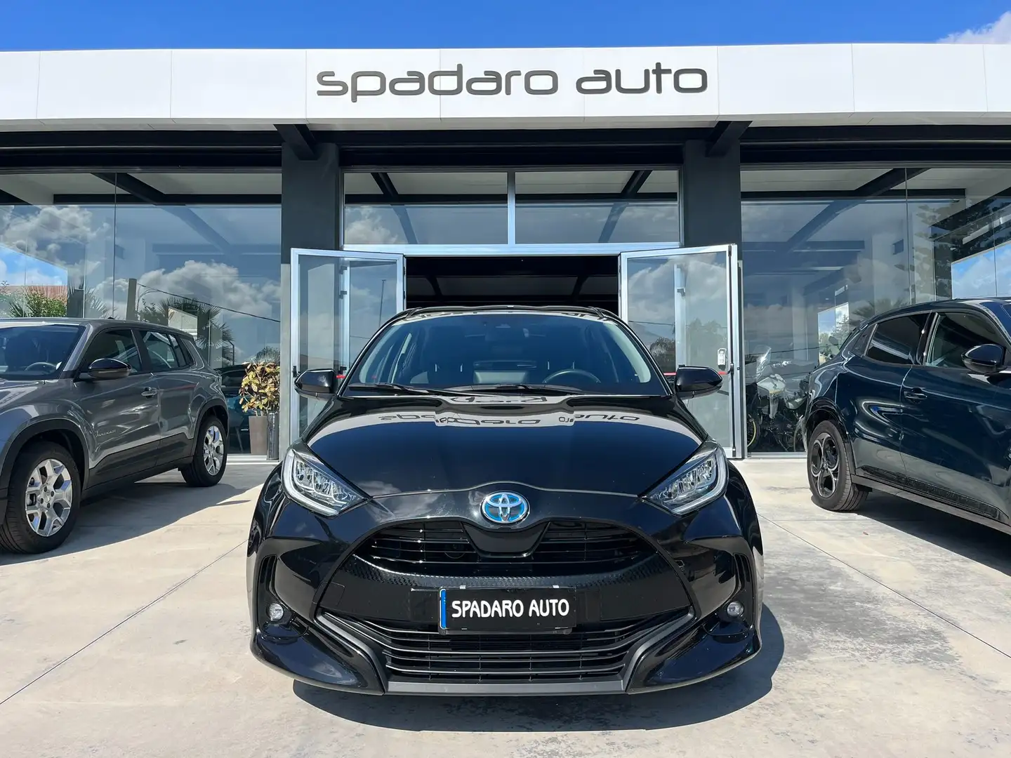 Toyota Yaris Yaris IV 2020 1.5h Trend Noir - 1