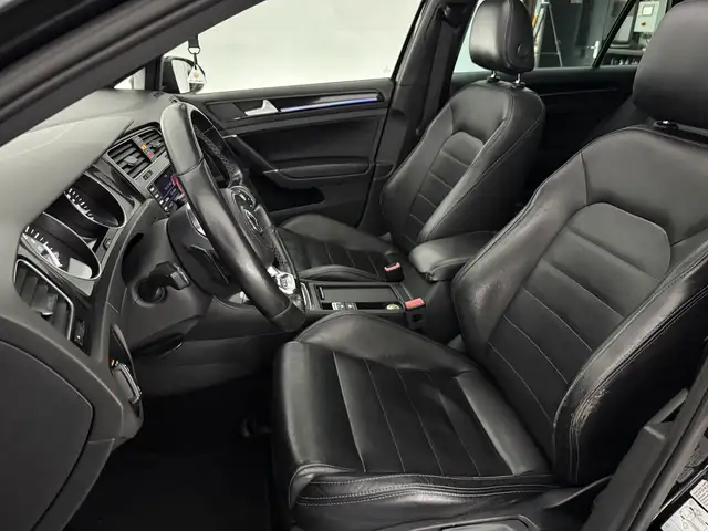 Volkswagen Golf view 15