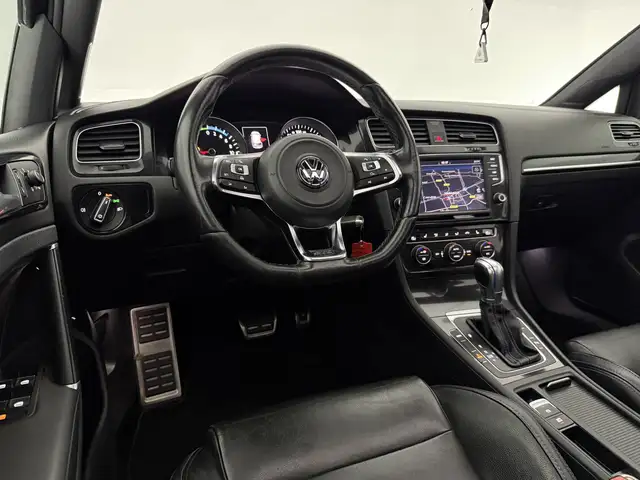Volkswagen Golf view 14