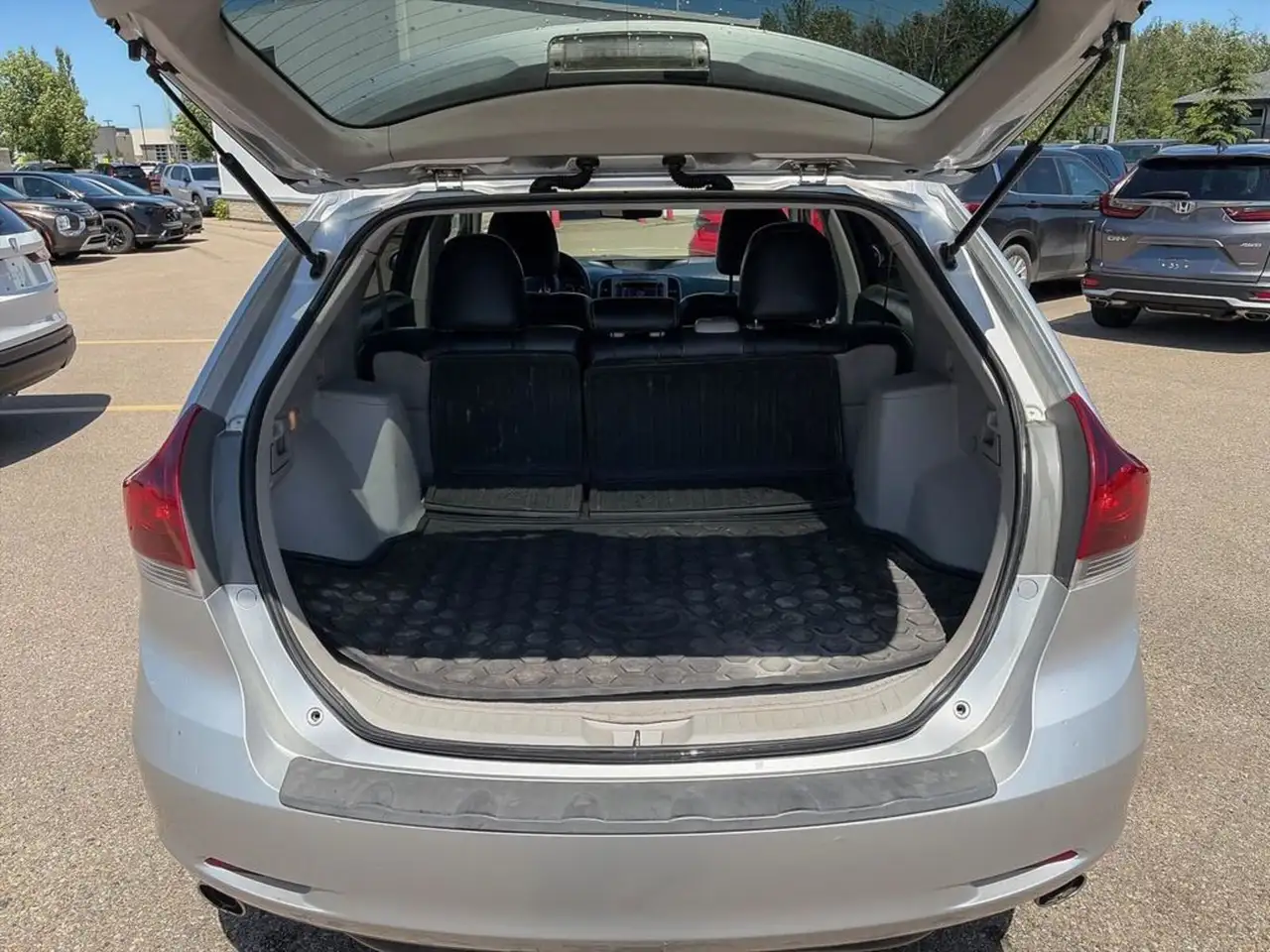 Toyota Venza снимка Toyota Venza